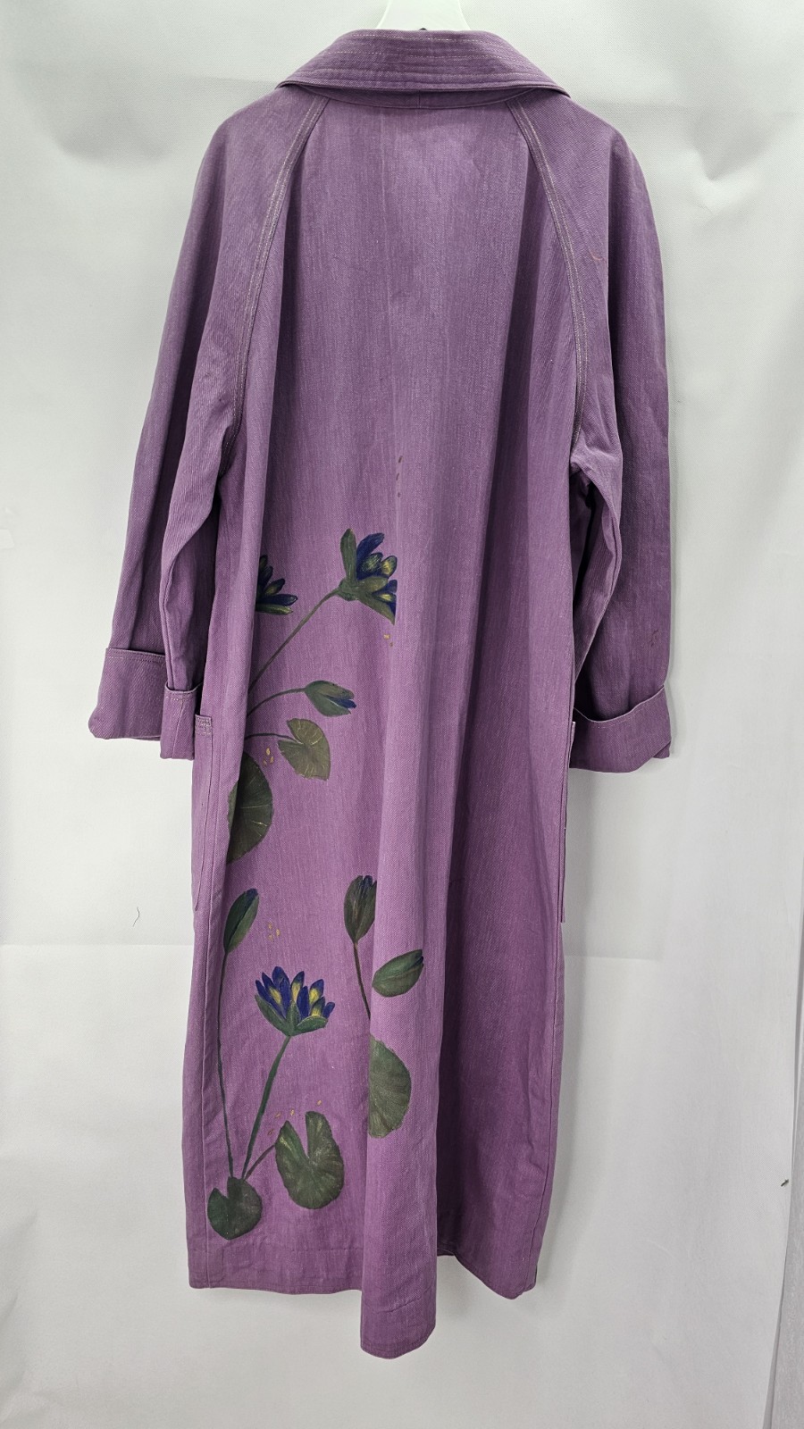 Pre- Owned Vintage Unbranded Women Chest Size 54 Inches Lilac Painted Denim Coat