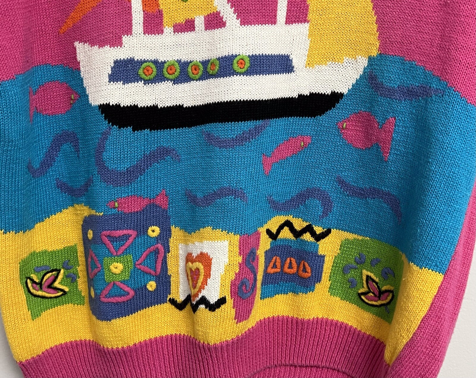 Vintage Suburbans Sweater Pink Size L Ocean Fish Sailboat Short Sleeve 1980’s