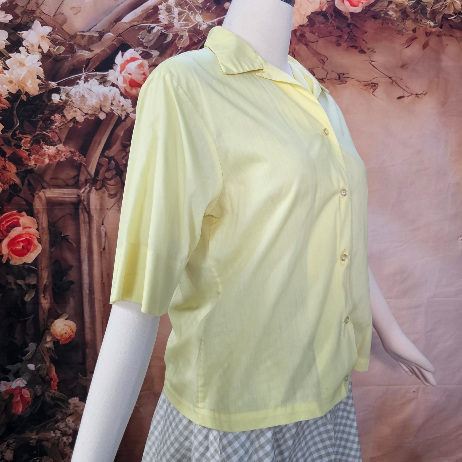 Vintage 1960s Yellow Button Down Blouse Short Sleeve Dacron Cotton Shirt Size 38