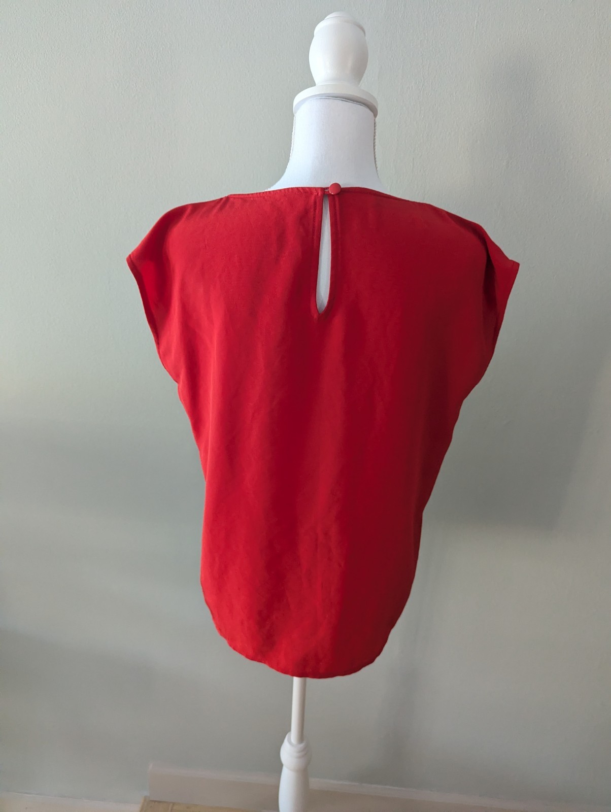 Vintage 80s Pierre Balmain Women’s Medium Short Cap Sleeve Red Blouse Top 181
