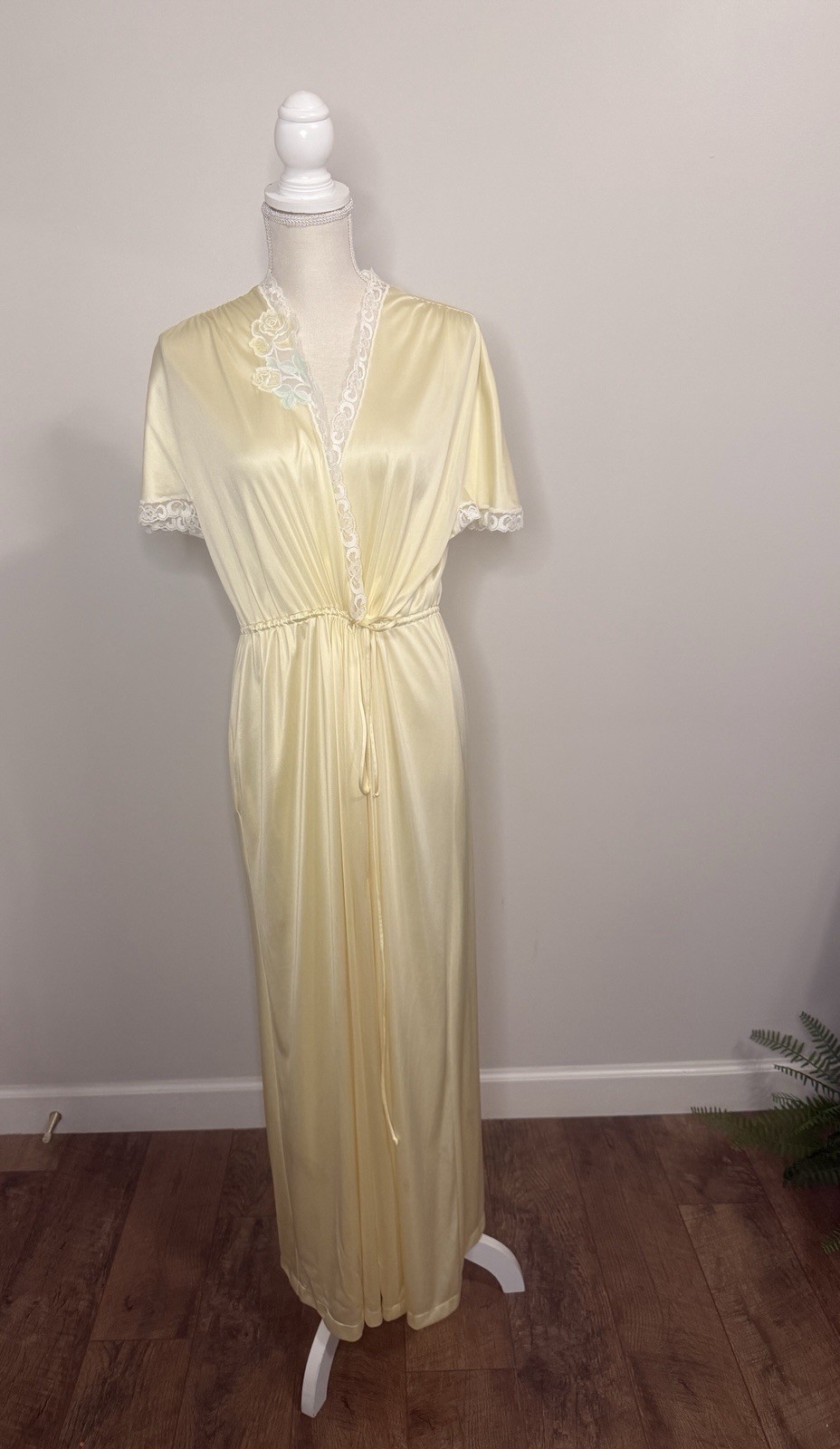 Vintage Vandemere Yellow Floral Lace Peignoir Adjustable Cinch Waist Sz M