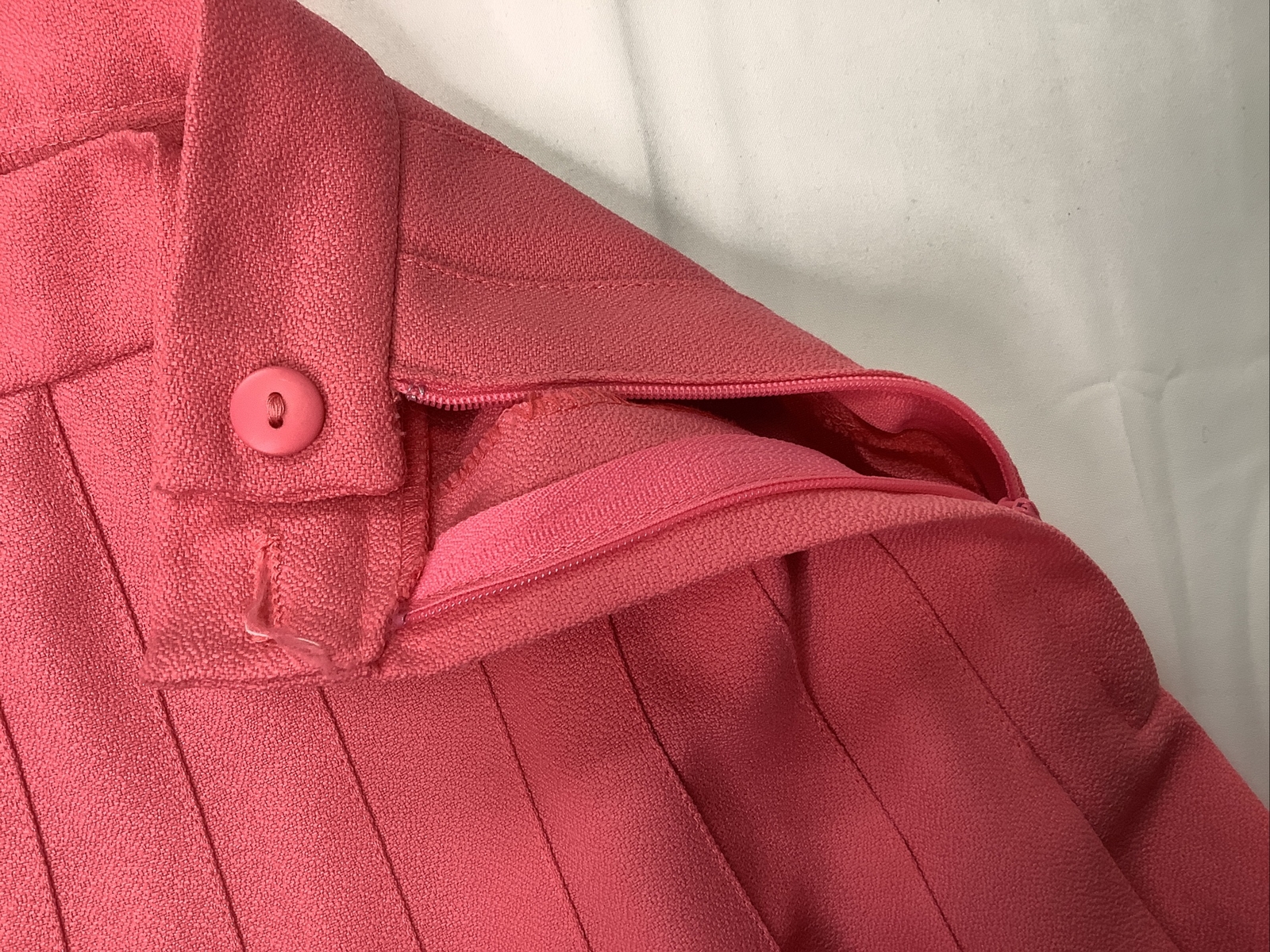 Vintage David Hollis Skirt Size 10 Pleated Zipper Pink Made In USA