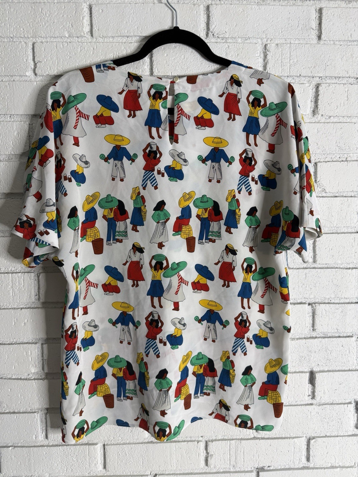 Vintage Stuart Lang USA Women’s Blouse Size 10 White Novelty Folk Print