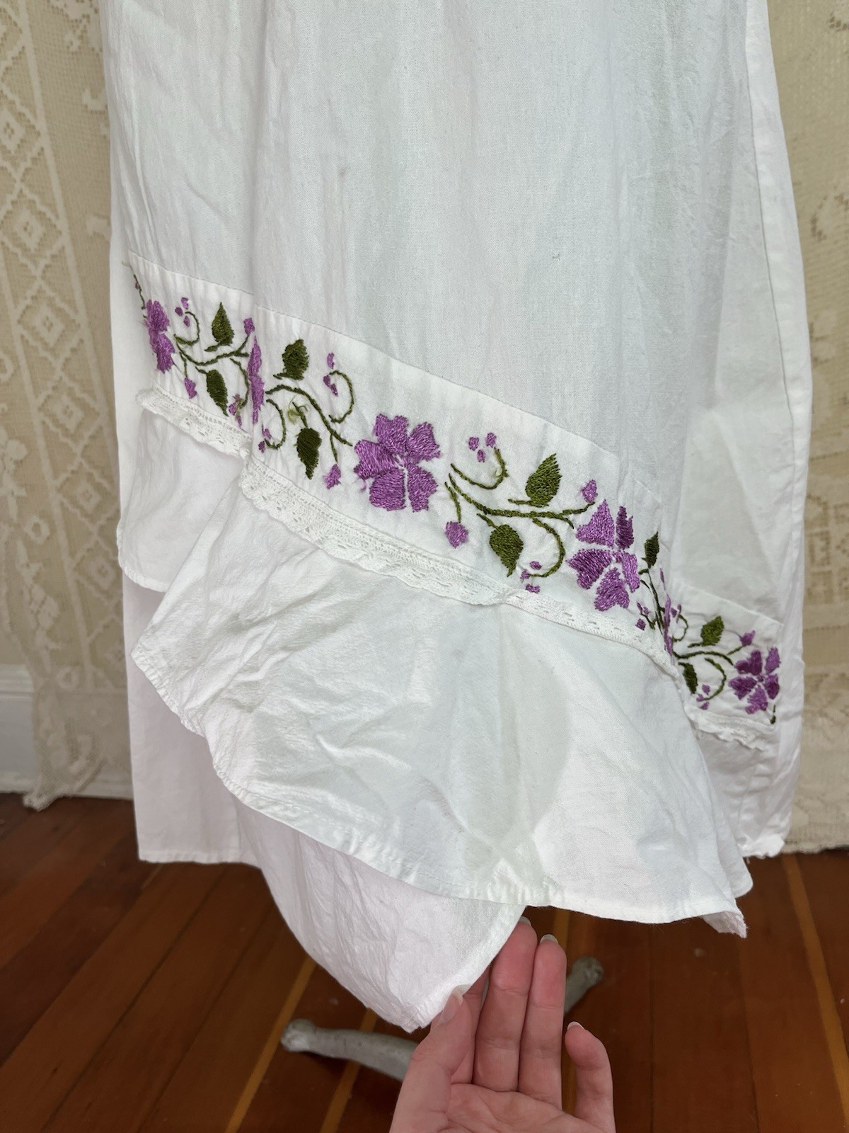 Vintage 1970s Mexican White Cotton Purple Flower Embroidered Halter Dress 70s