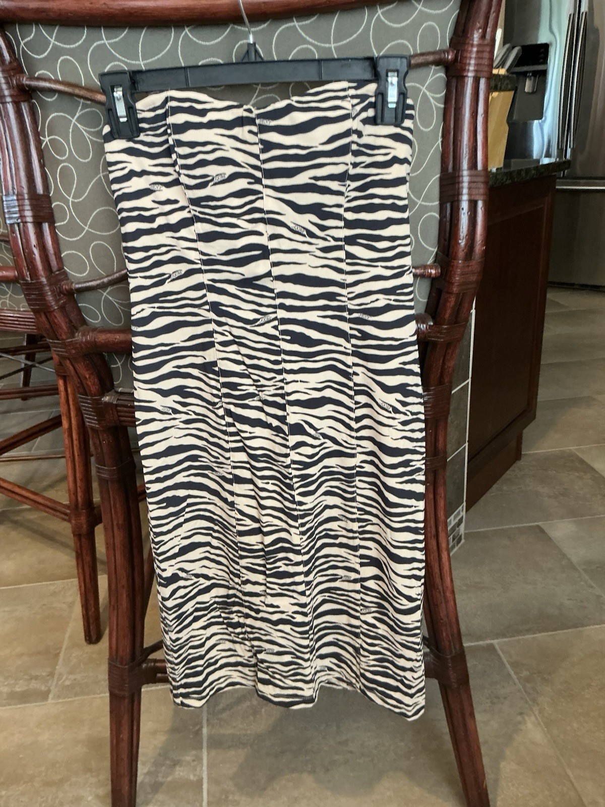 Cache “Very Sexy” Dress, Strap/Strapless Size Medium NWOT