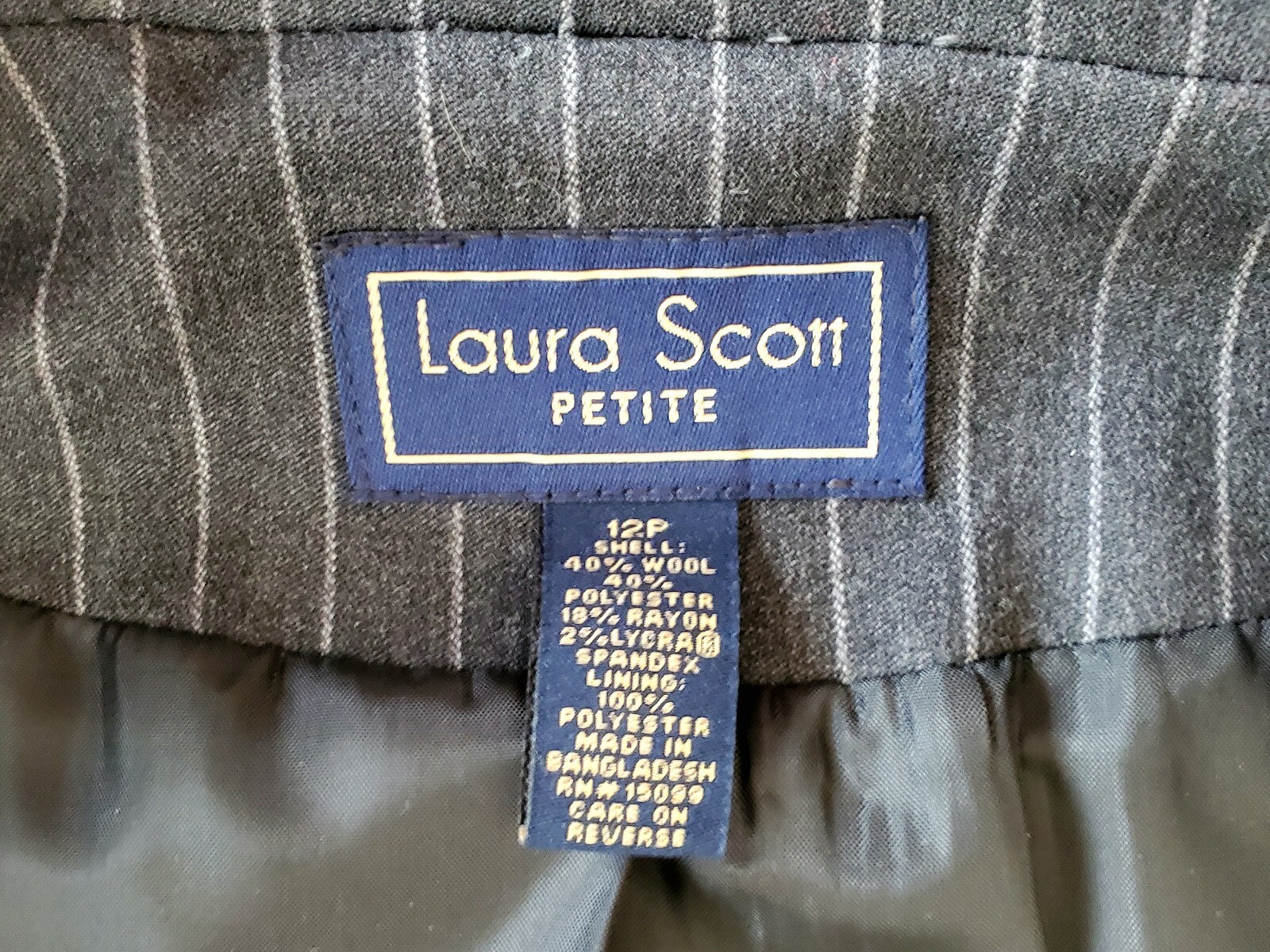 Vintage Gray Pinstripe Suit Blazer Sheath Dress Size 12P Laura Scott Y2K 2000s