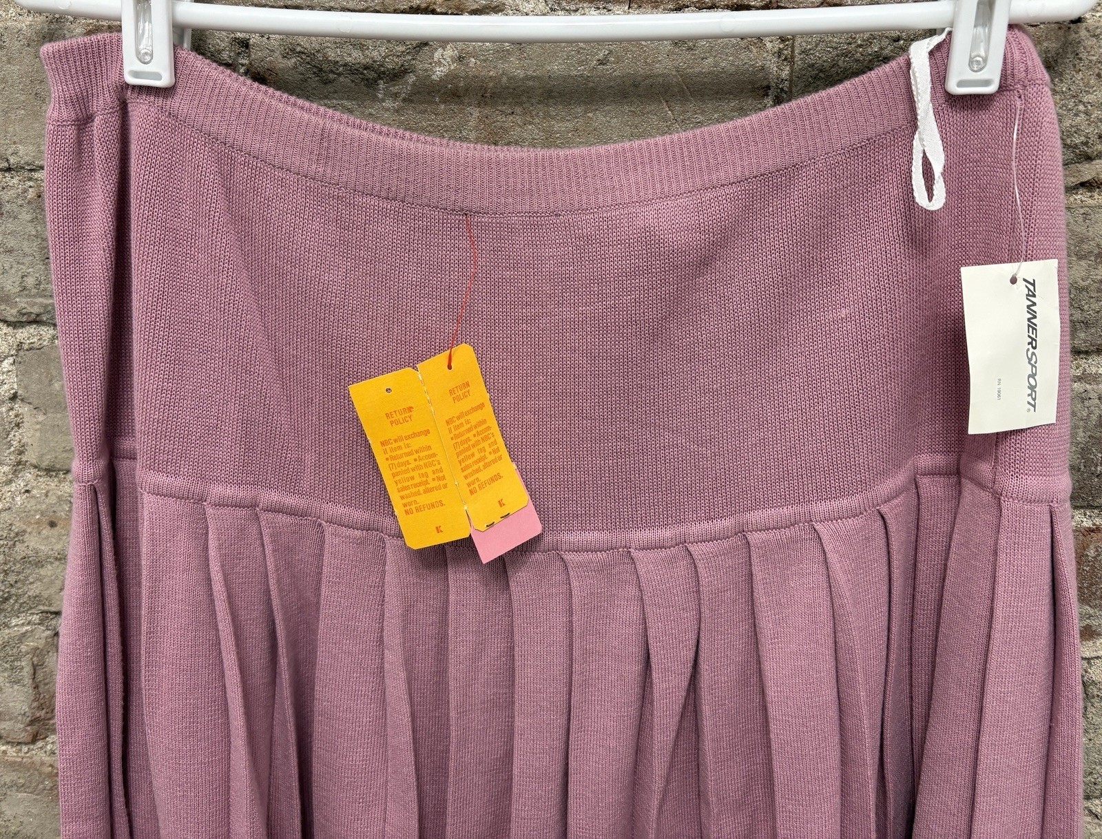 NWT Vintage TANNER SPORT Ice Pink Drop Waist Pleated Sweater Skirt Women’s Large