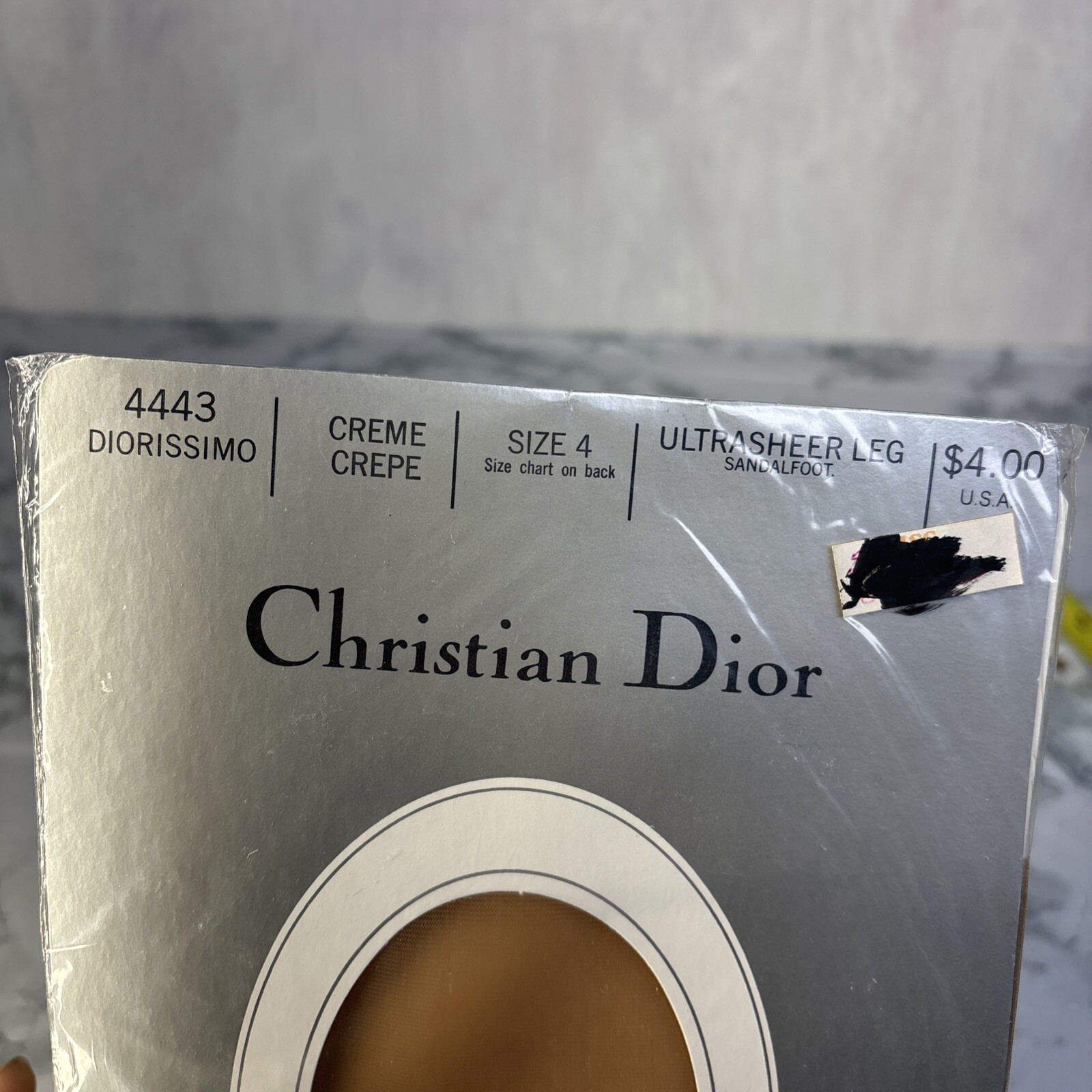VINTAGE CHRISTIAN DIOR PANTYHOSE SIZE 4 ULTRASHEER DIORISSIMO creme crepe 4443