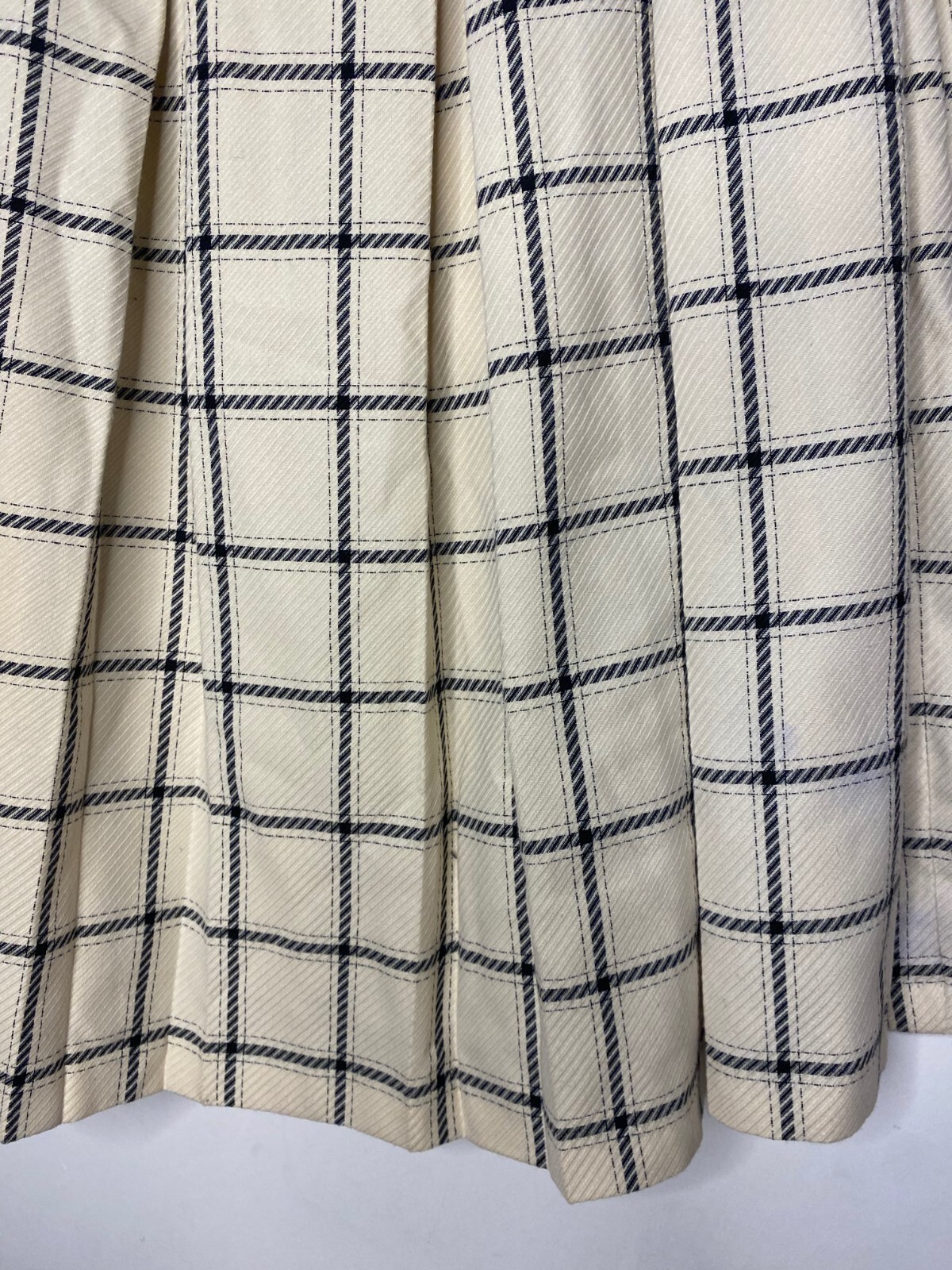 Vintage 1980s Reno Australia Cream and Blue Pleated Knee Length Skirt Sz S/M