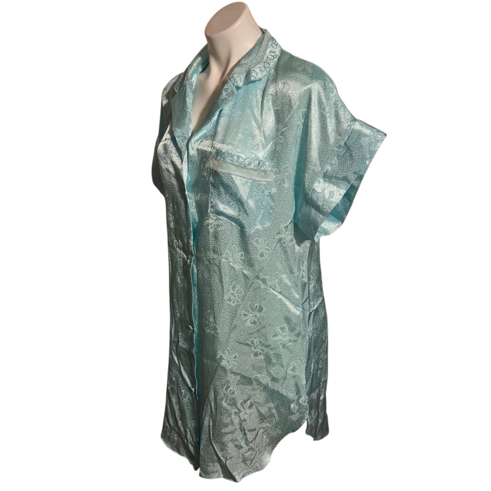 Vintage Lily Of France Sleepwear Medium Blue Nightgown Bow Pattern Embroidered