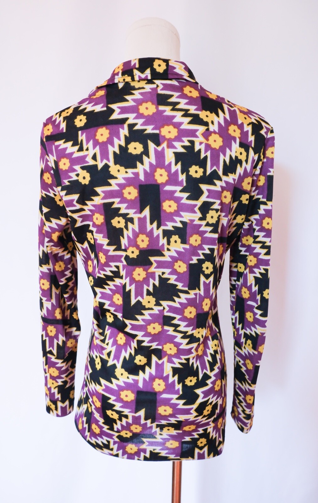Vintage 70s Lightning Bolt Daisy Print Top Long Sleeve Blouse Black Purple Yello