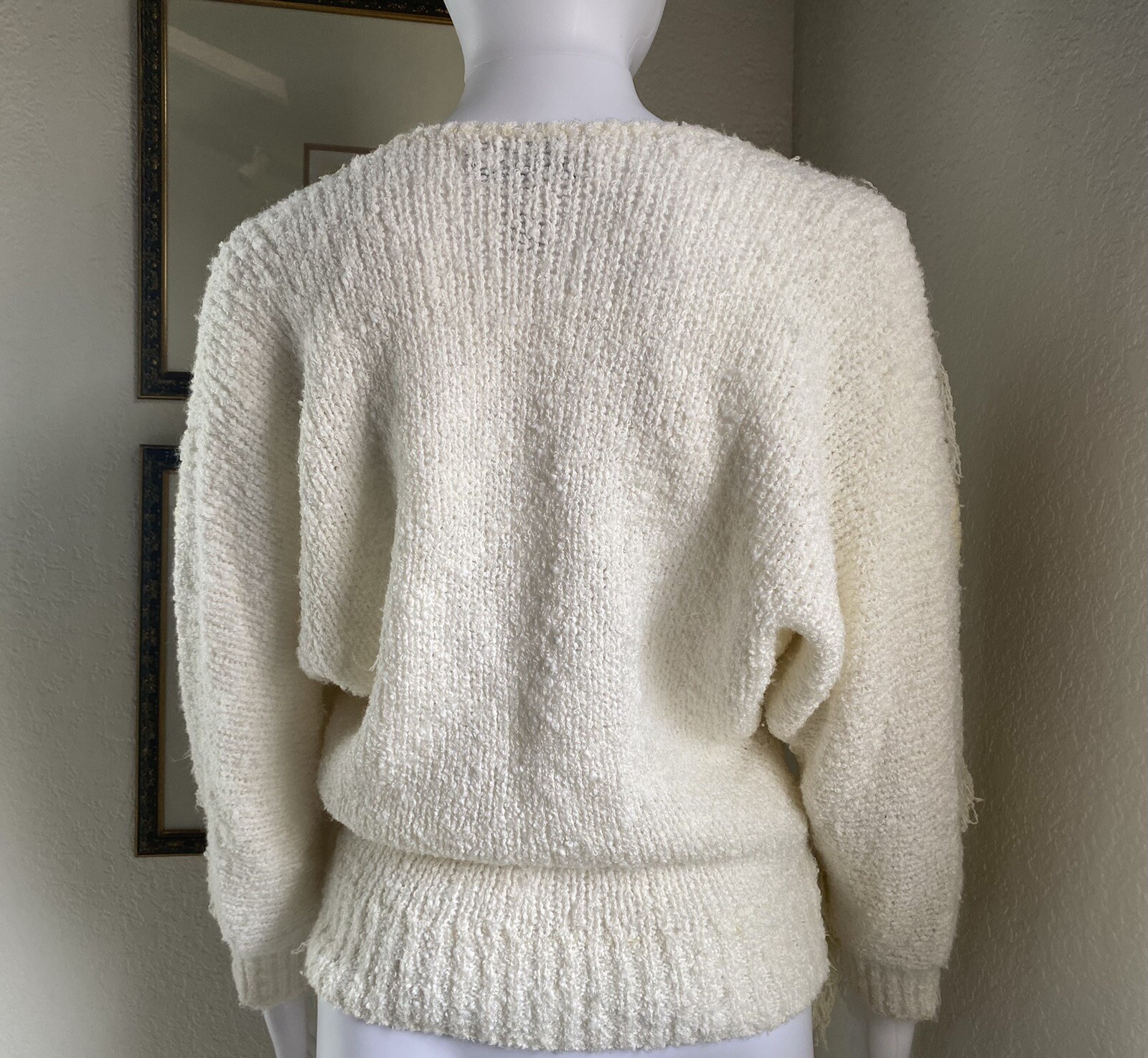 SIDE EFFECTS Hand Crocheted Women’s Vntg Fringe Sweater Sz M Cream & White