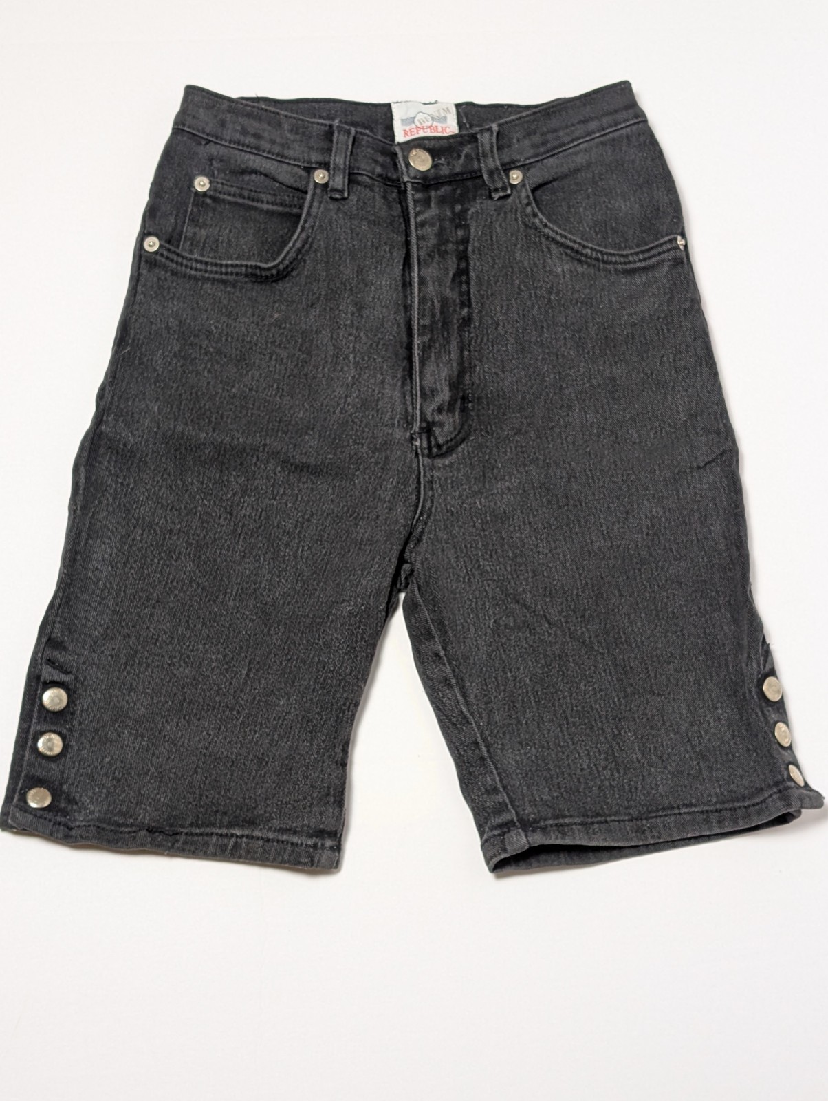 Vtg. 1990s Women’s Denim Republic Black Denim Jean Shorts Juniors Size 9/10 VG