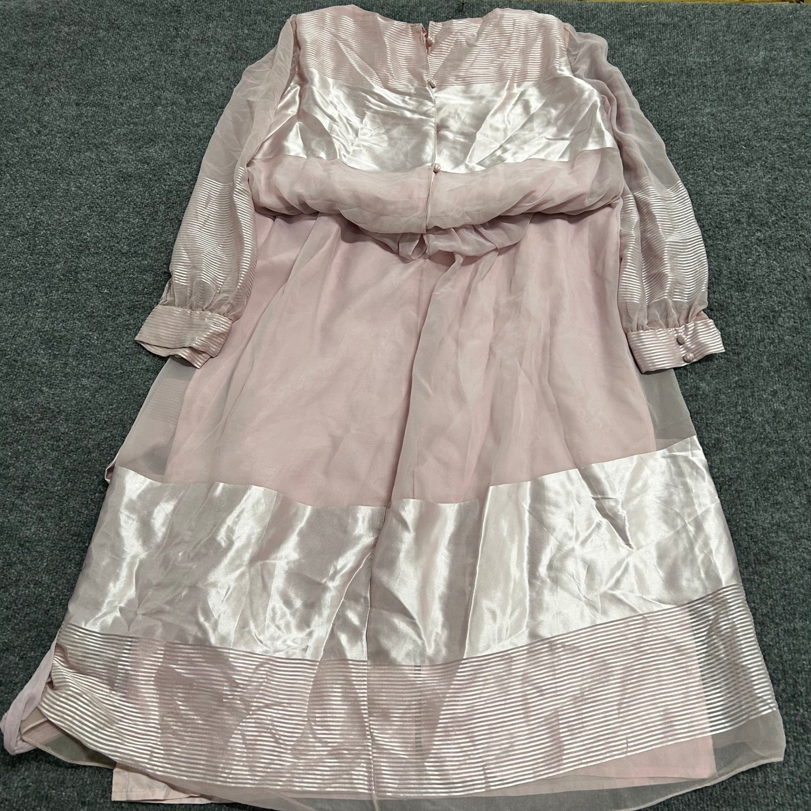Vintage Dress Womens Size 16 Blush Pink Satin Chiffon Sheer Sleeve Midi Pleated