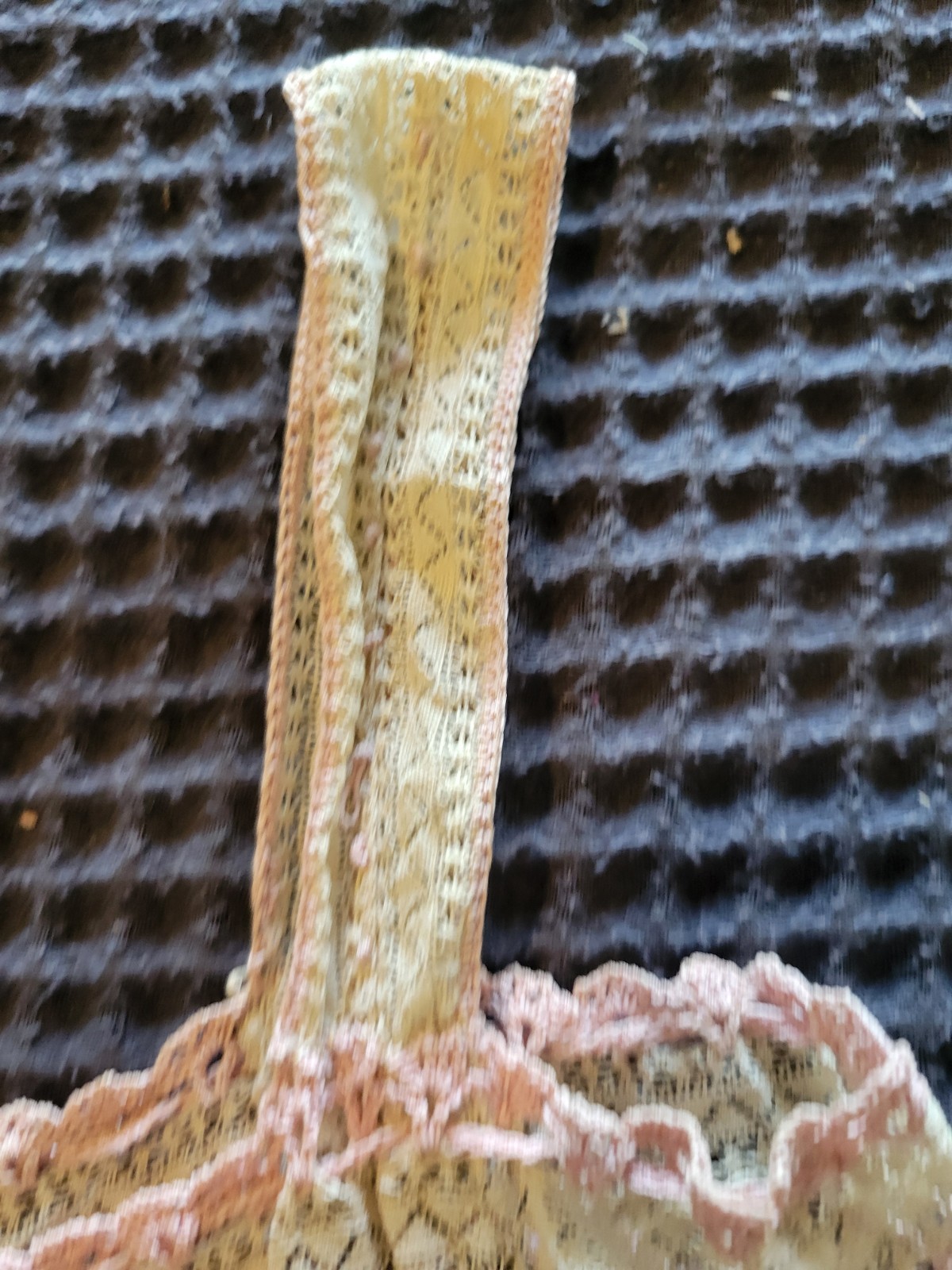 ANTIQUE VICTORIAN CROCHETAND LACE HANDMADE TINY DELICATE BRALETTE 1920s 30s XS