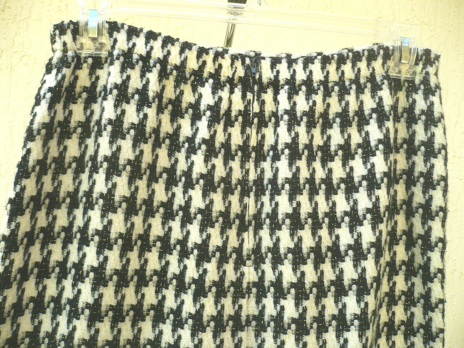 VTG HOUNDSTOOTH SPRING M L GOLD GLITTER CLUBWEAR BLACK WHITE STRAIGHT KNEE SKIRT