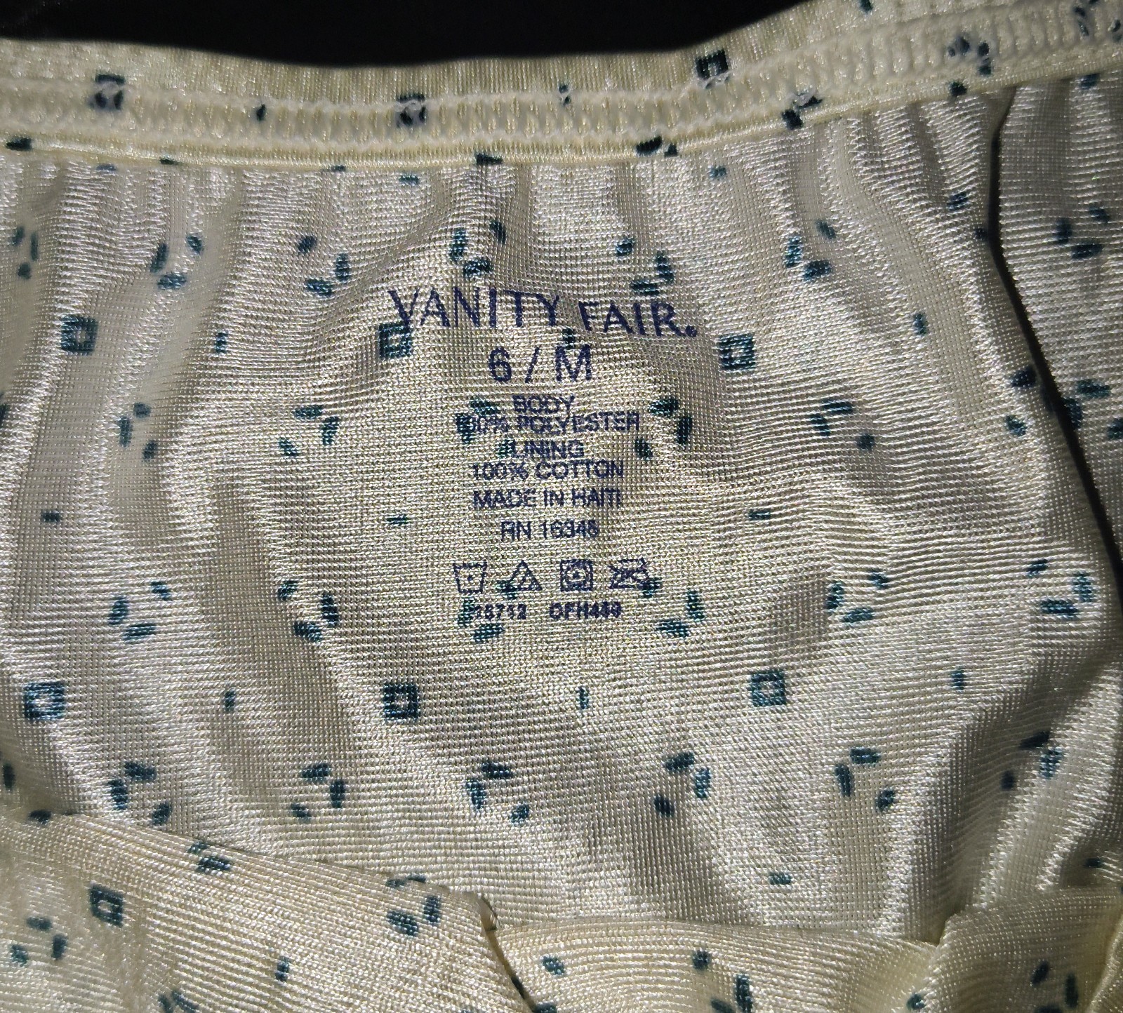 Vintage VANITY FAIR Geometric Print Full Brief Granny Panties Size 6/Medium
