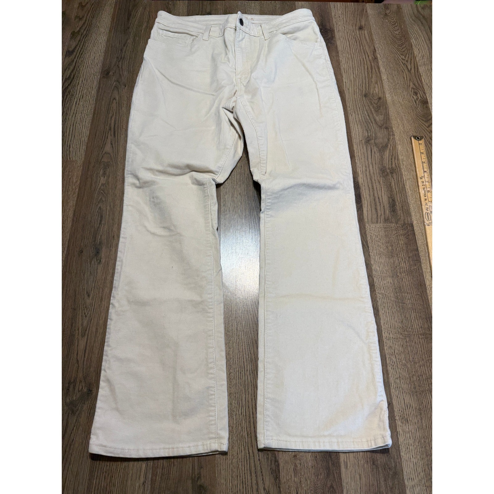 Levi’s Pants Womens High Rise Flared Leg Pockets Corduroy Pants White Size 33/32