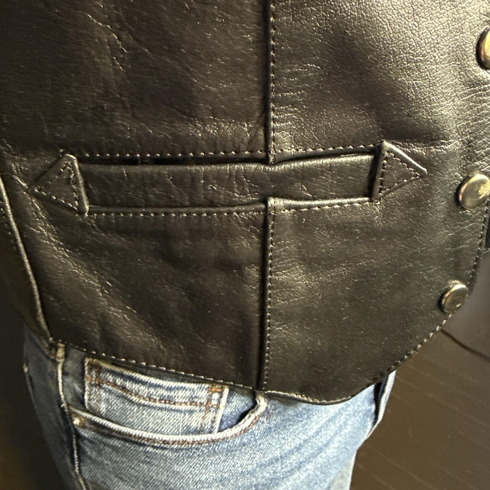 Vintage 90’s Ladies Leather Western style Vest Size 10 Protech Leather Apparel