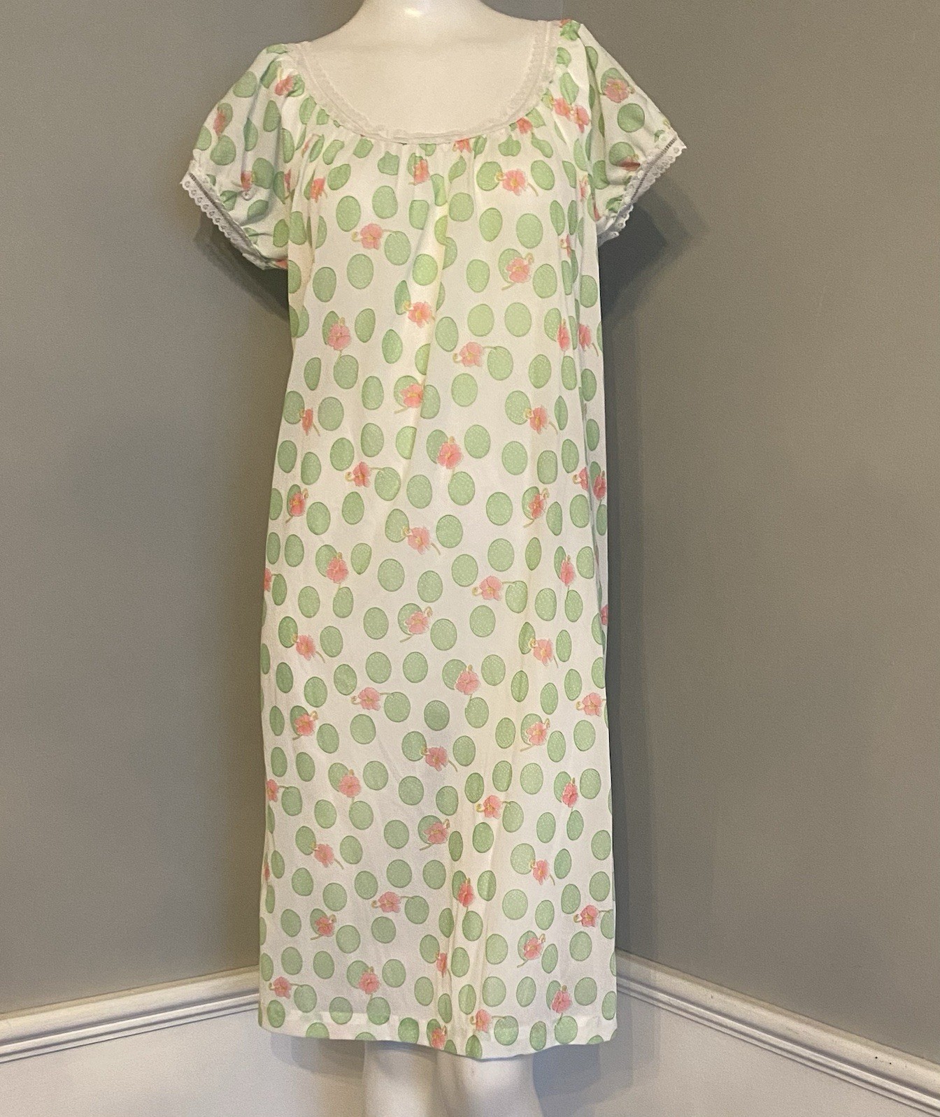 Vintage Nylon & Lace Babydoll Nightgown Size XL Nightie Lingerie Green and Pink
