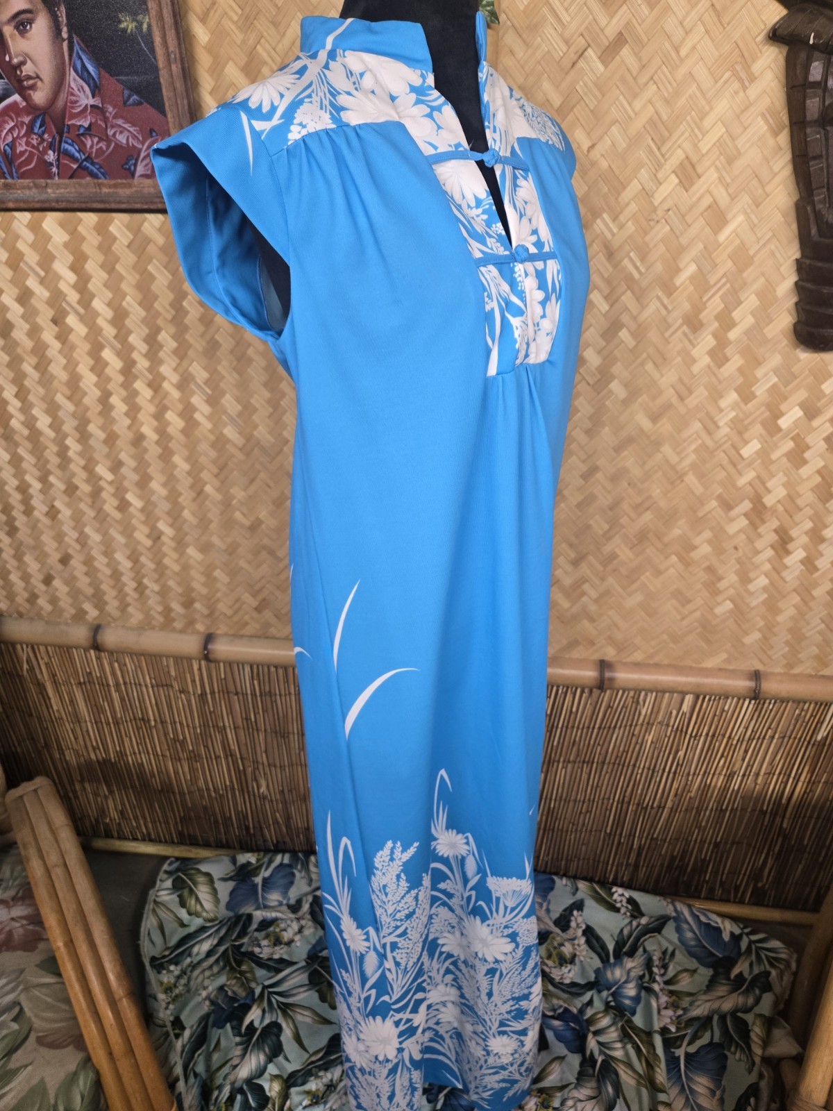 Vintage Waltah Clarke’s Hawaiian Aloha Dress w1054