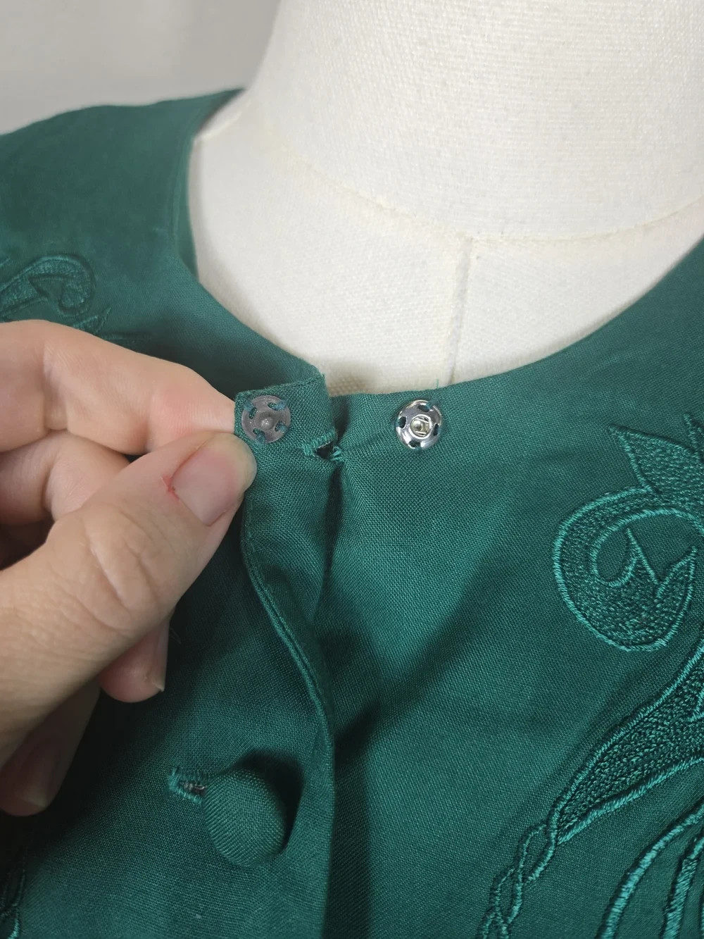 Vintage 80s Kathie Lee Emerald Embroidered Prairie Midi Dress Cottagecore Sz 6