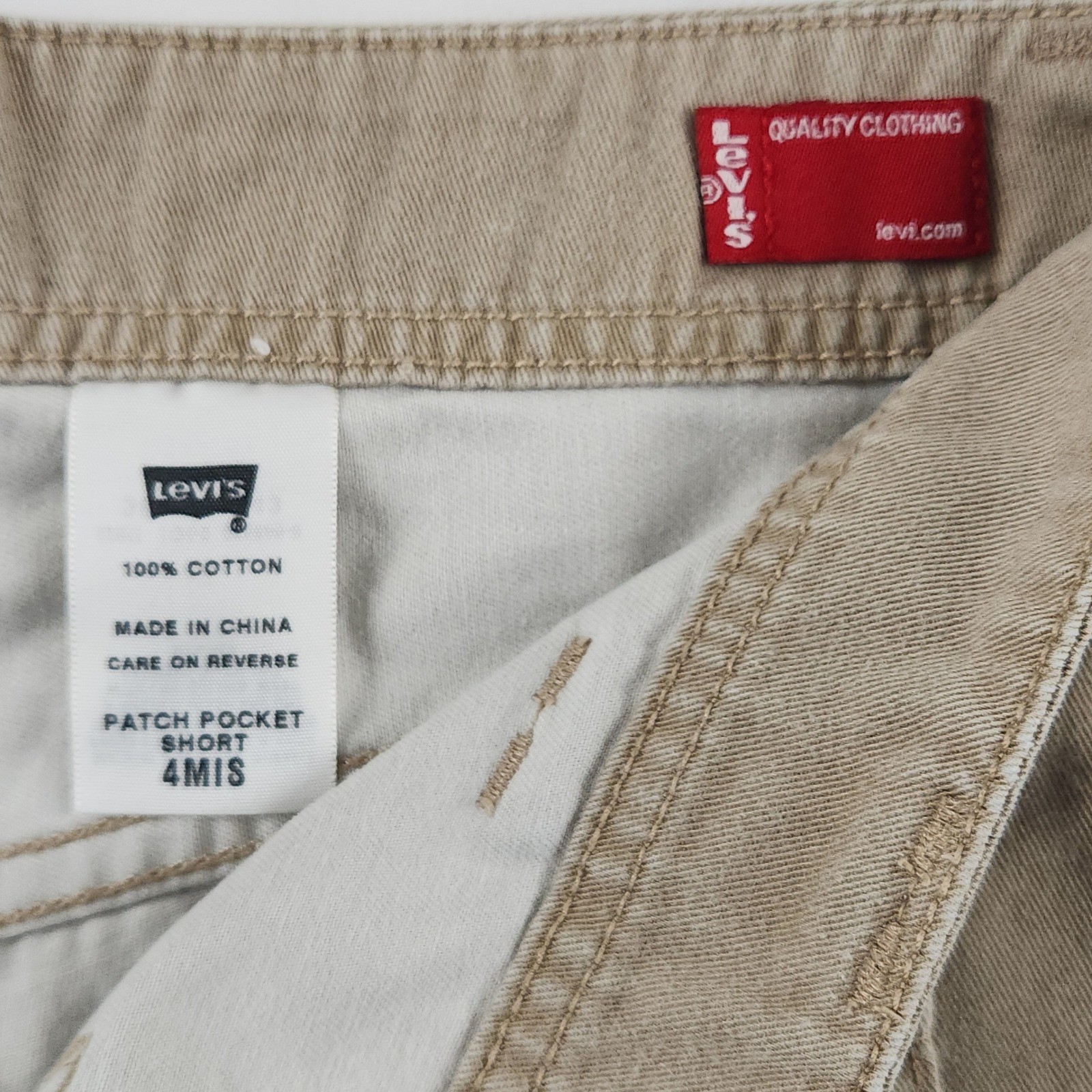Vintage Y2K Levis Khaki Shorts 2003 Button Fly Patch Pocket Size 4