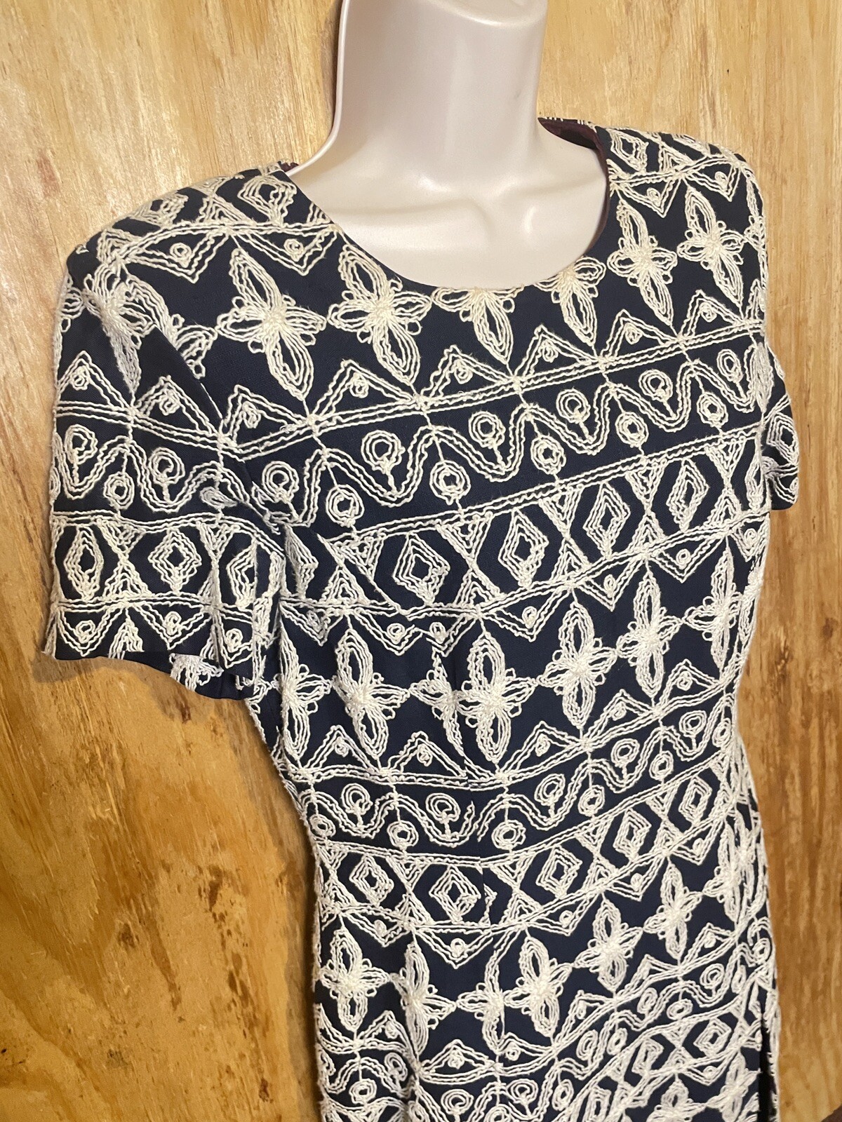 Vintage 1970s Yves Cossette Depeche Mode Size 6 Navy & Ivory Embroidered Dress