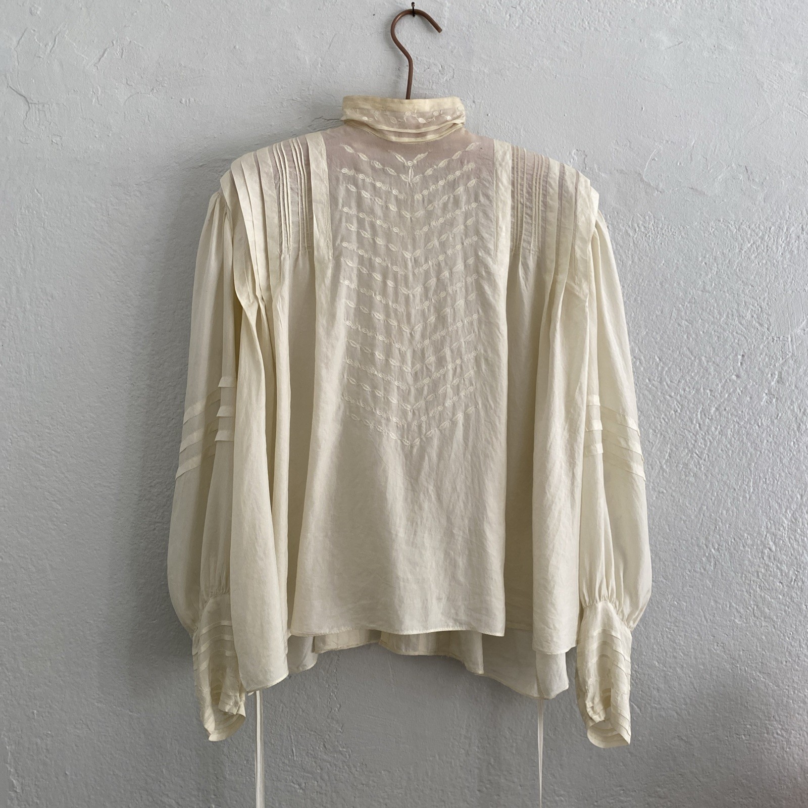 Antique Vintage White Silk Baloon Sleeve Pleated Blouse Floral Embroidery Sz XXL