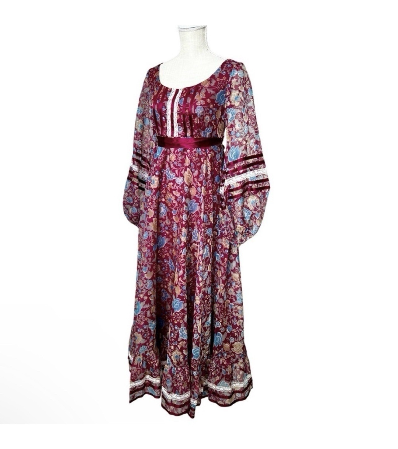 Vintage Lorrie Deb Floral Dress With Lace and Ribbon Detail Size Small