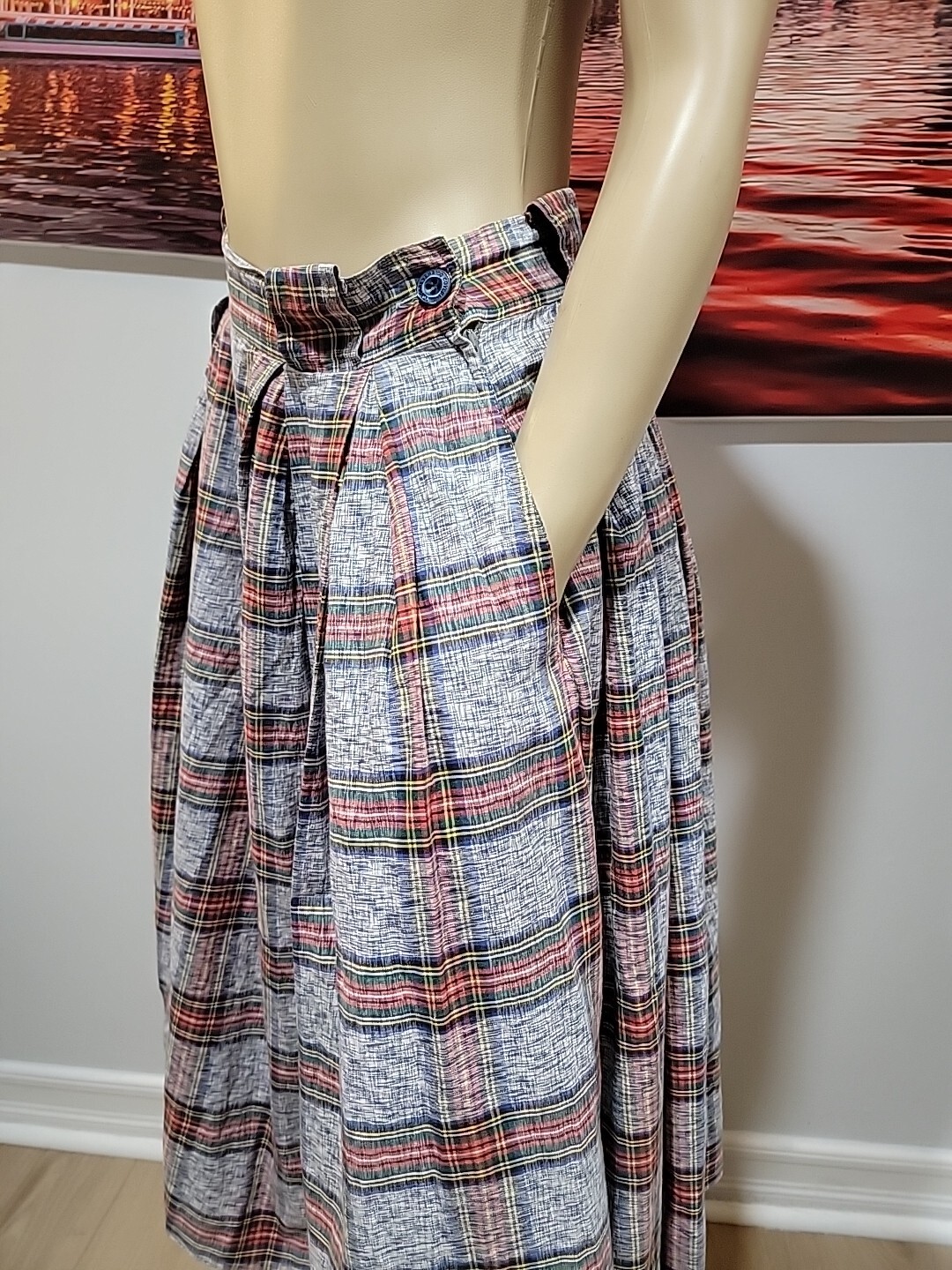 Enrico Coveri You Young Vintage Made In Italy Pleated Women’s WAIST 26″ Skirt #Z