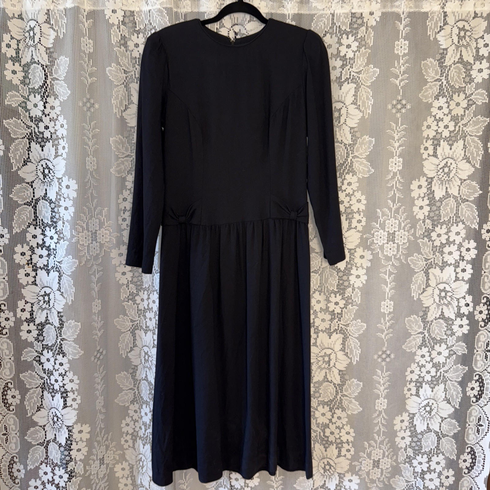 Vintage Lanz Originals Woman’s Opaque Rayon Little Black Dress Size 8 34 Bust