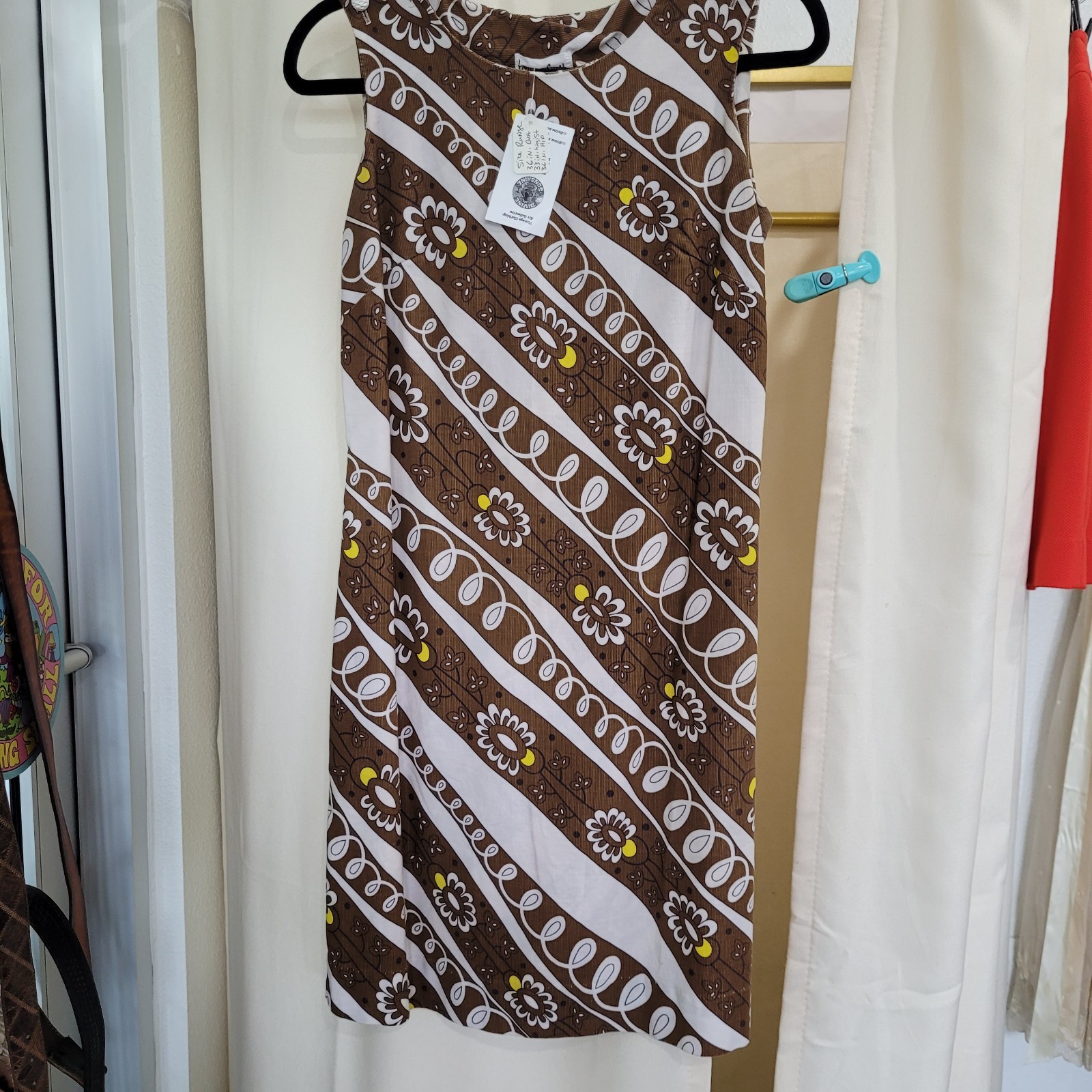 Vintage 60’s Mod Lounge Craft Sleeveless Shift Dress Brown Floral Print