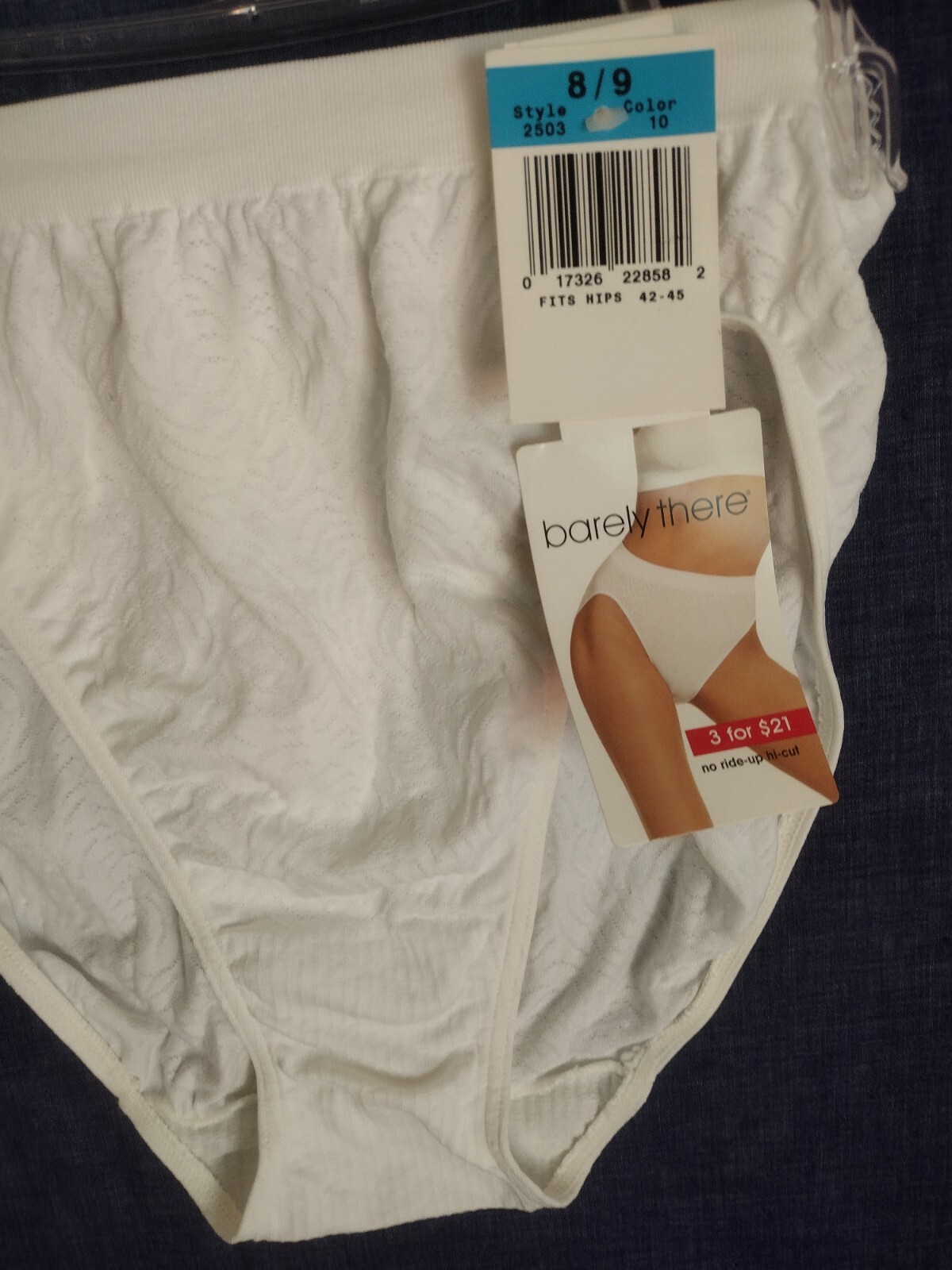 Vintage Barely There Style 2503 Solid White Swirl Print Womens Size 8/9 Panties