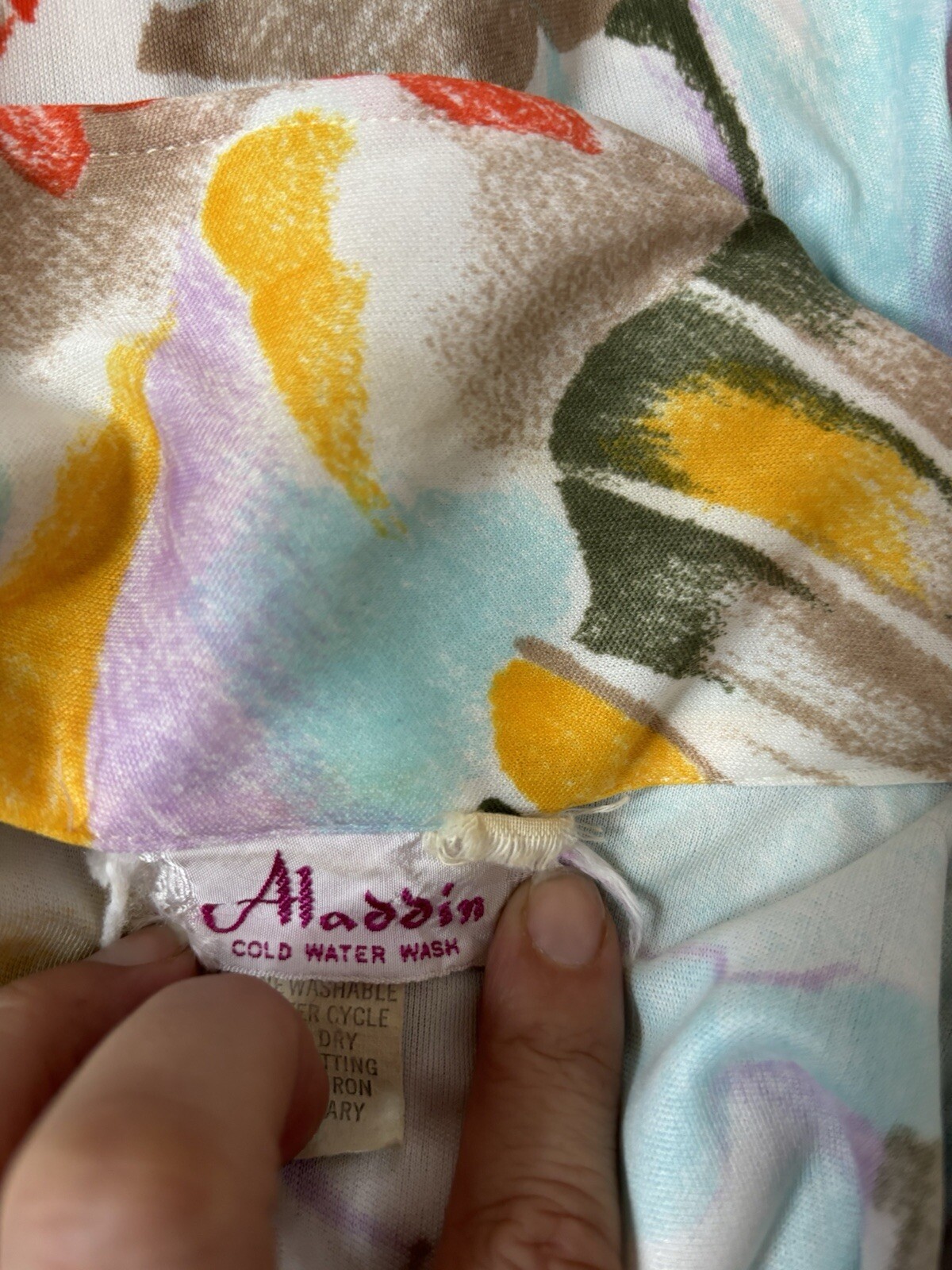 Vintage 70s Aladdin Groovy Top Beautiful Art Lily Pad Color Splash •M Retro Core