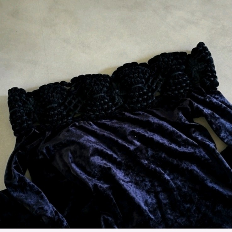 Vintage Italian Black Crushed Velvet Dress Crochet Off Shoulder Long Sleeve 42 S