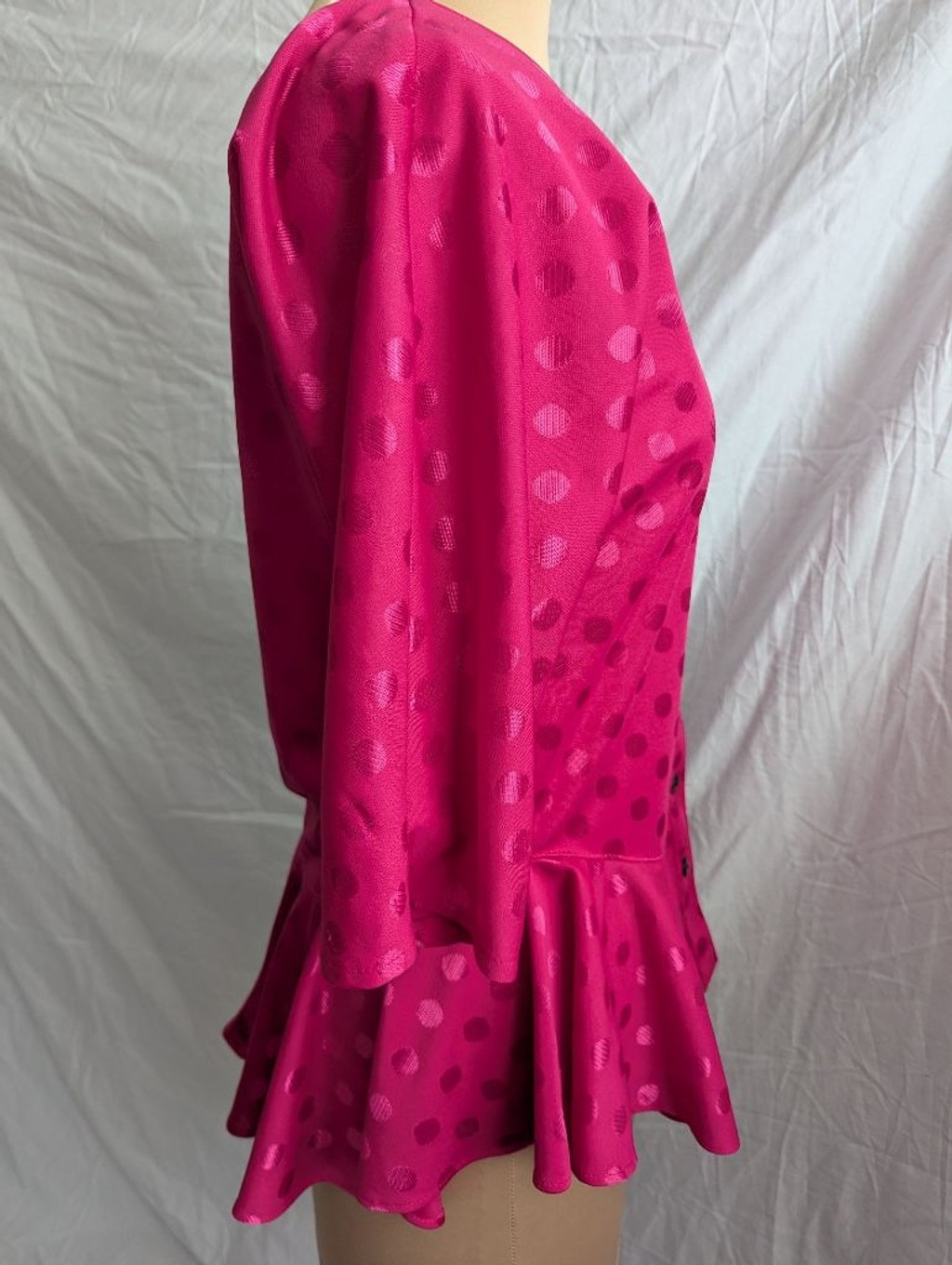Vtg Hot Pink Polka Dot Jacquard Peplum Blouse 3/4 Sleeve Made in the USA Office