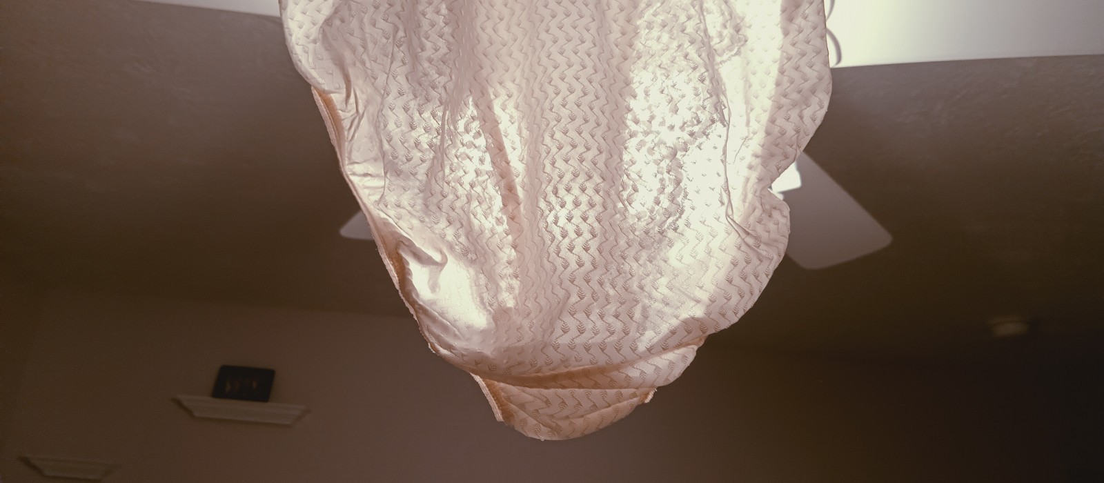 VALENTINO VINTAGE PANTIES sz M-6 CREAM SATIN DIAMONDS w-LACE SIDE PANELS #17-35