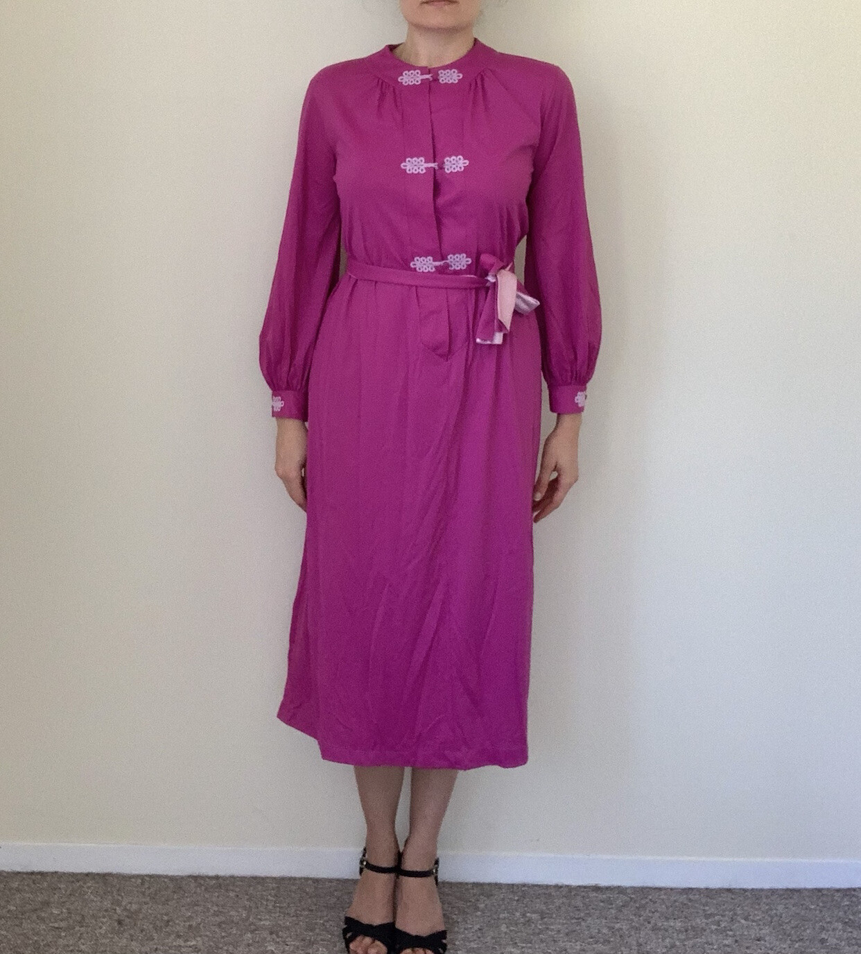 VINTAGE Asian Style Mandarin Nightgown Nylon Purple House Dress Lounge 60s 70s