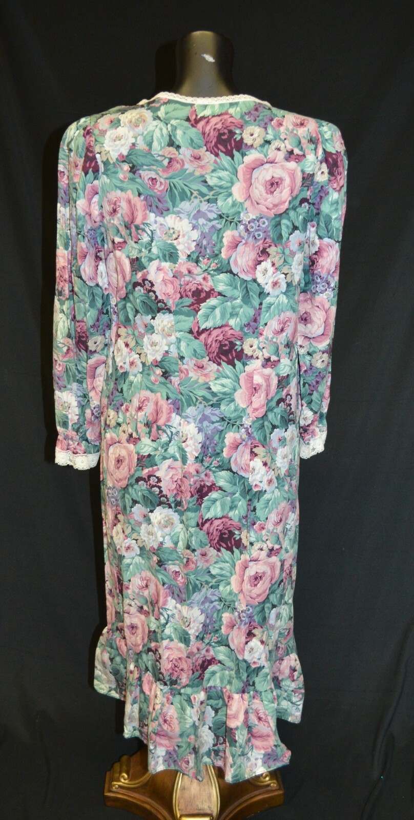 Willow Creek Vintage Floral Cotton Ruffle Long Sleeve Night Gown sz M