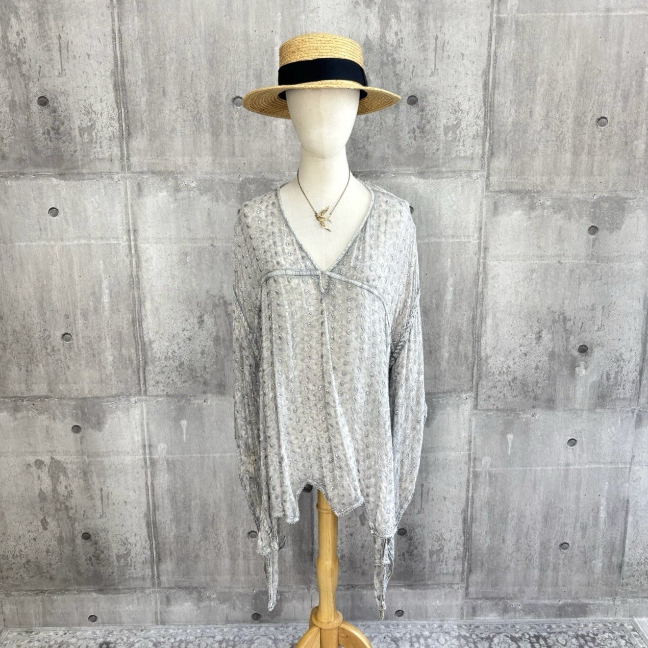 Vintage Silver Gray Boho Tunic Top Textured Long Sleeve Hippie Fairy Grunge