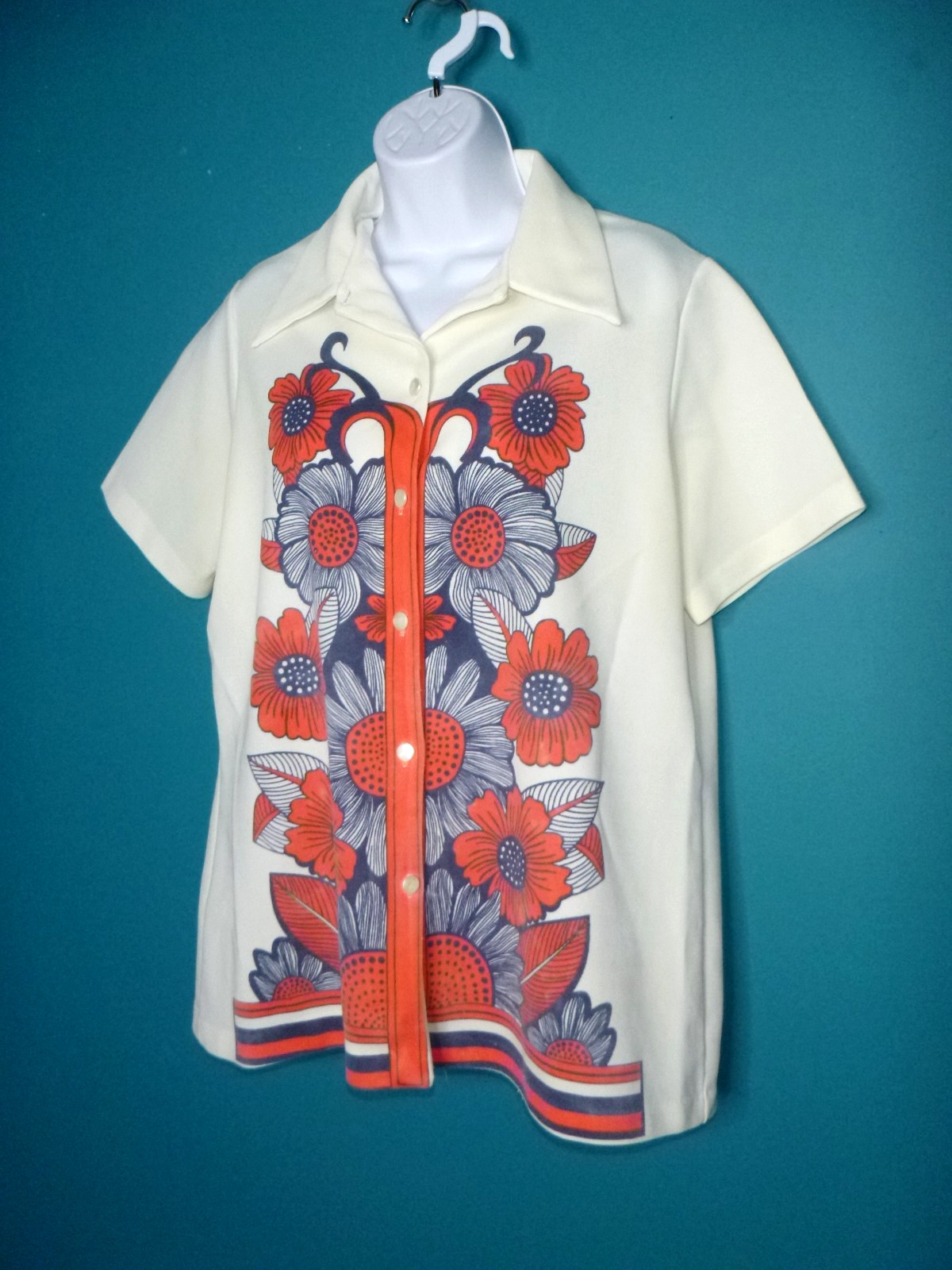 Vtg 70s Stretch Polyester Button Front Top Flower Power Red Blue MOD Sz L/XL
