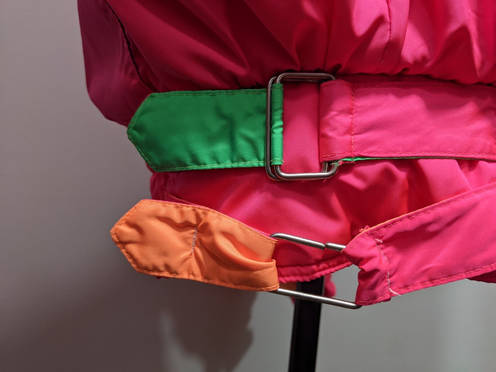 Vintage Coltech Women’s Ski/Snowboard Coat Neon Pink Multicolor 80’s 90’s sz 12
