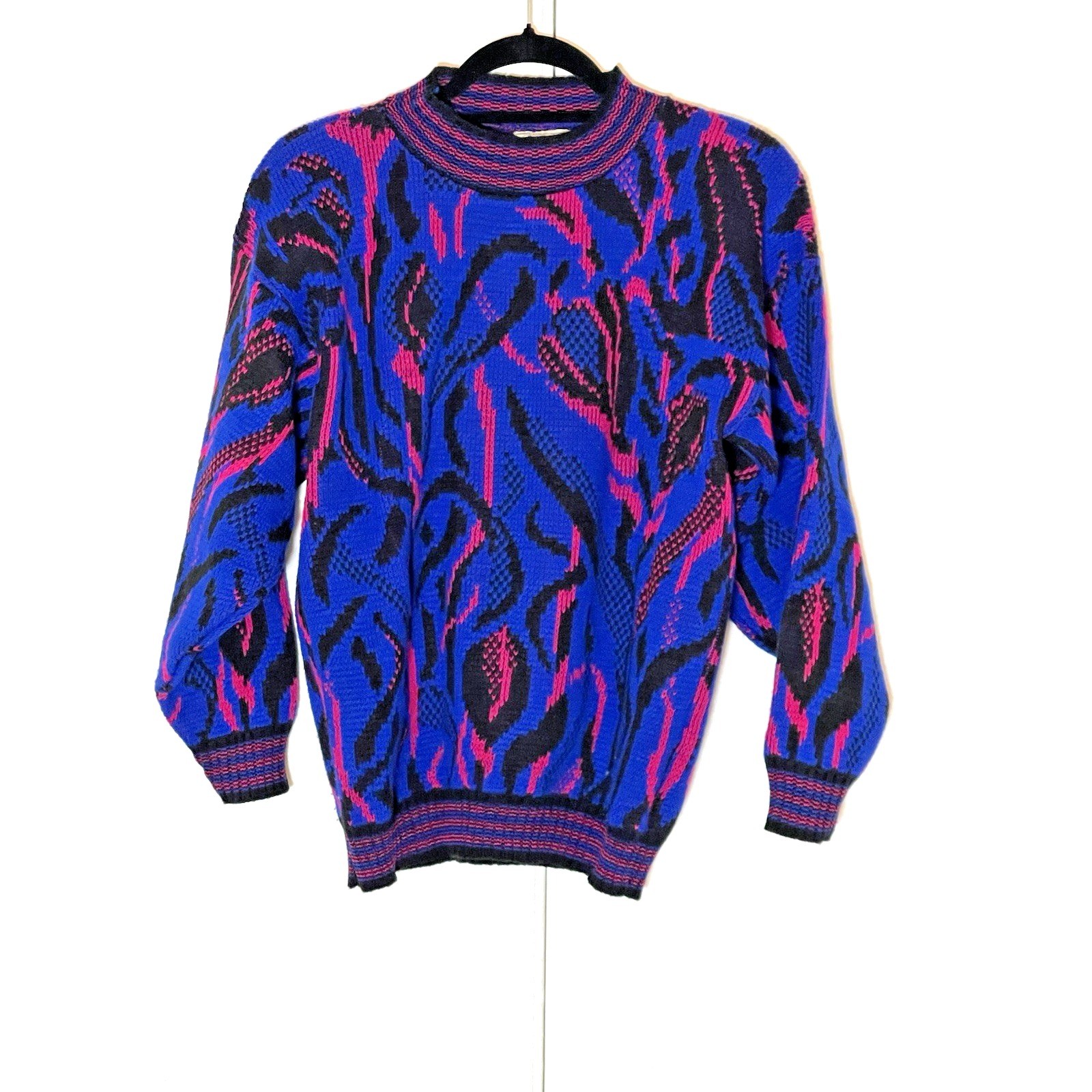 Vintage New Wave 80’s 90’s Bright Indie Blue and Pink Chantal Sweater M/L
