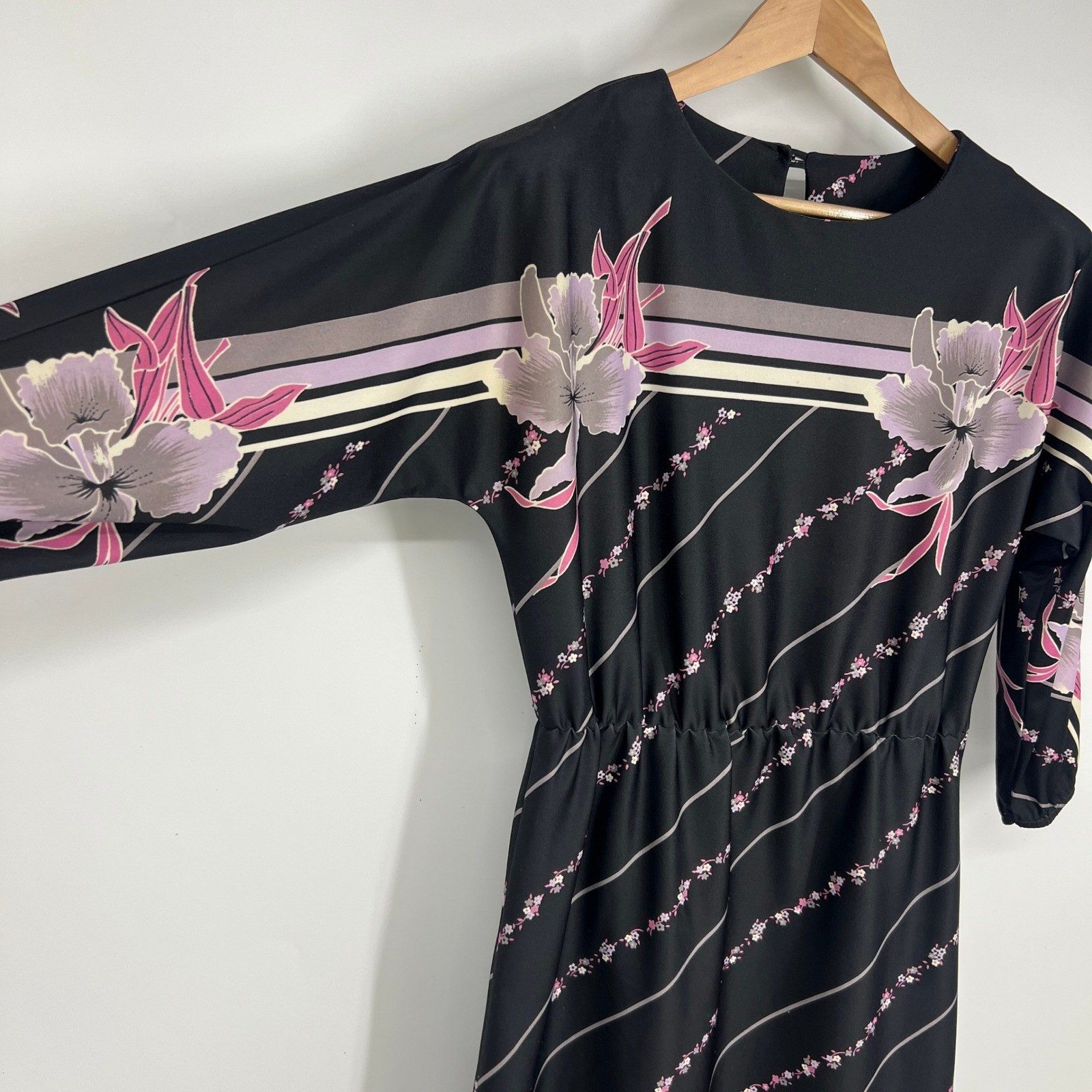 Vintage Avon Fashions Floral Striped Midi Dress Black Pink Purple 7/8 FFA-17782
