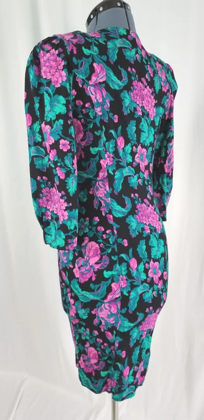 Vintage Black Fitted Dress w Purple & Green Florals & Button Down Front Sz 9/10