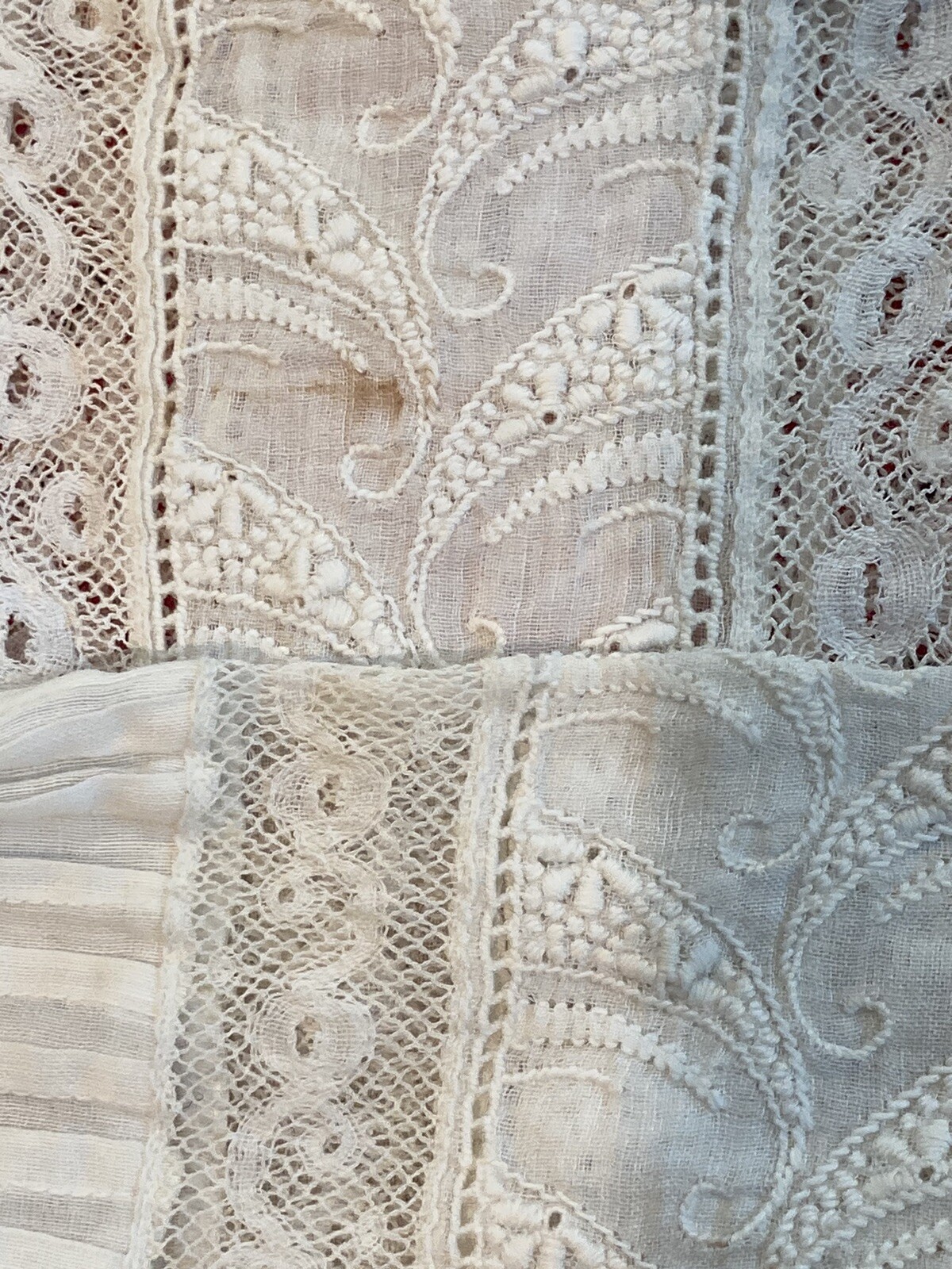 Antique Victorian lawn dress, lace, pin tucks, double tiered skirt XS as is