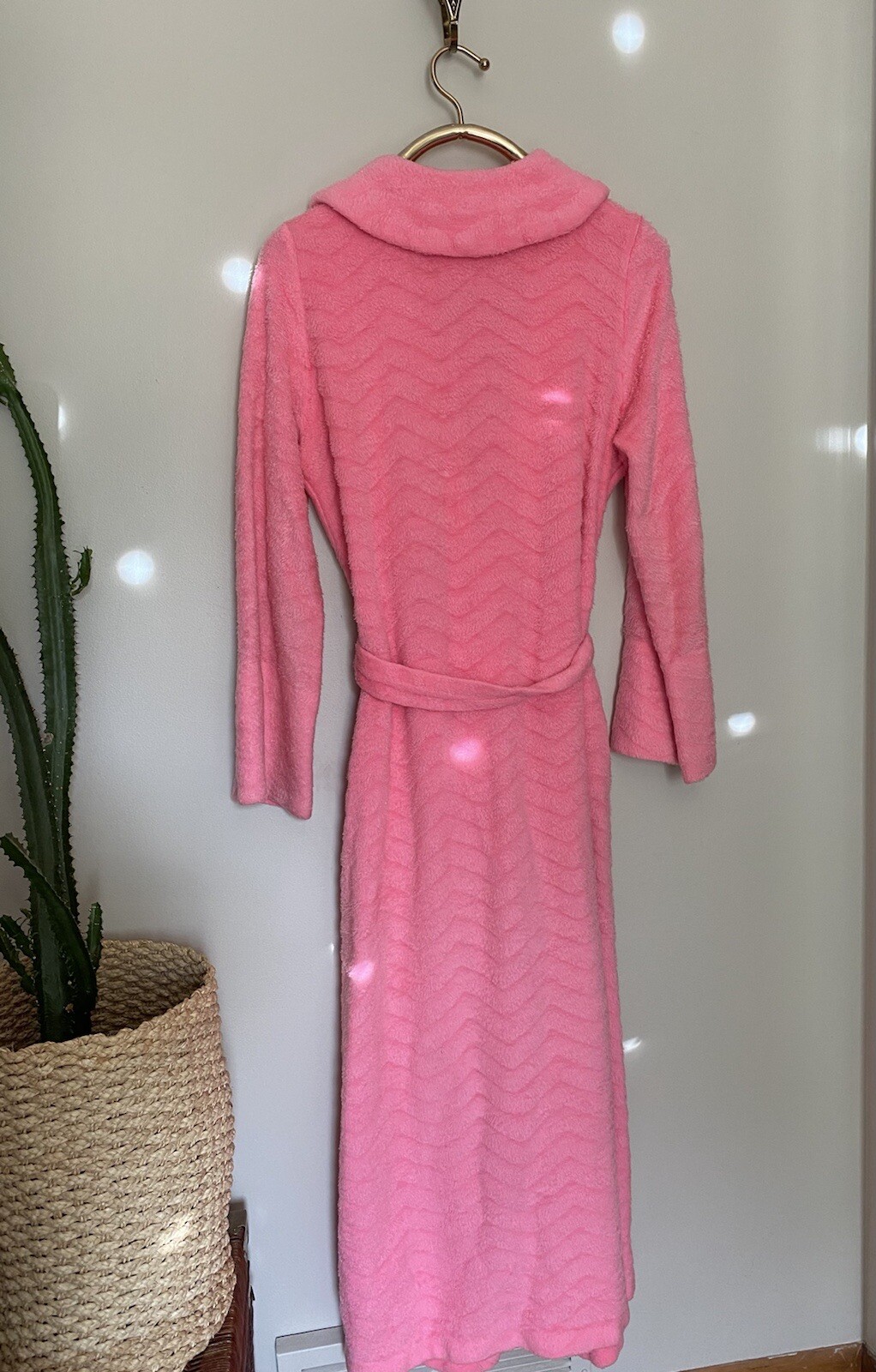 Vintage It’s A Charm Women’s Robe Kimono Long Pink Chevron Textured Medium