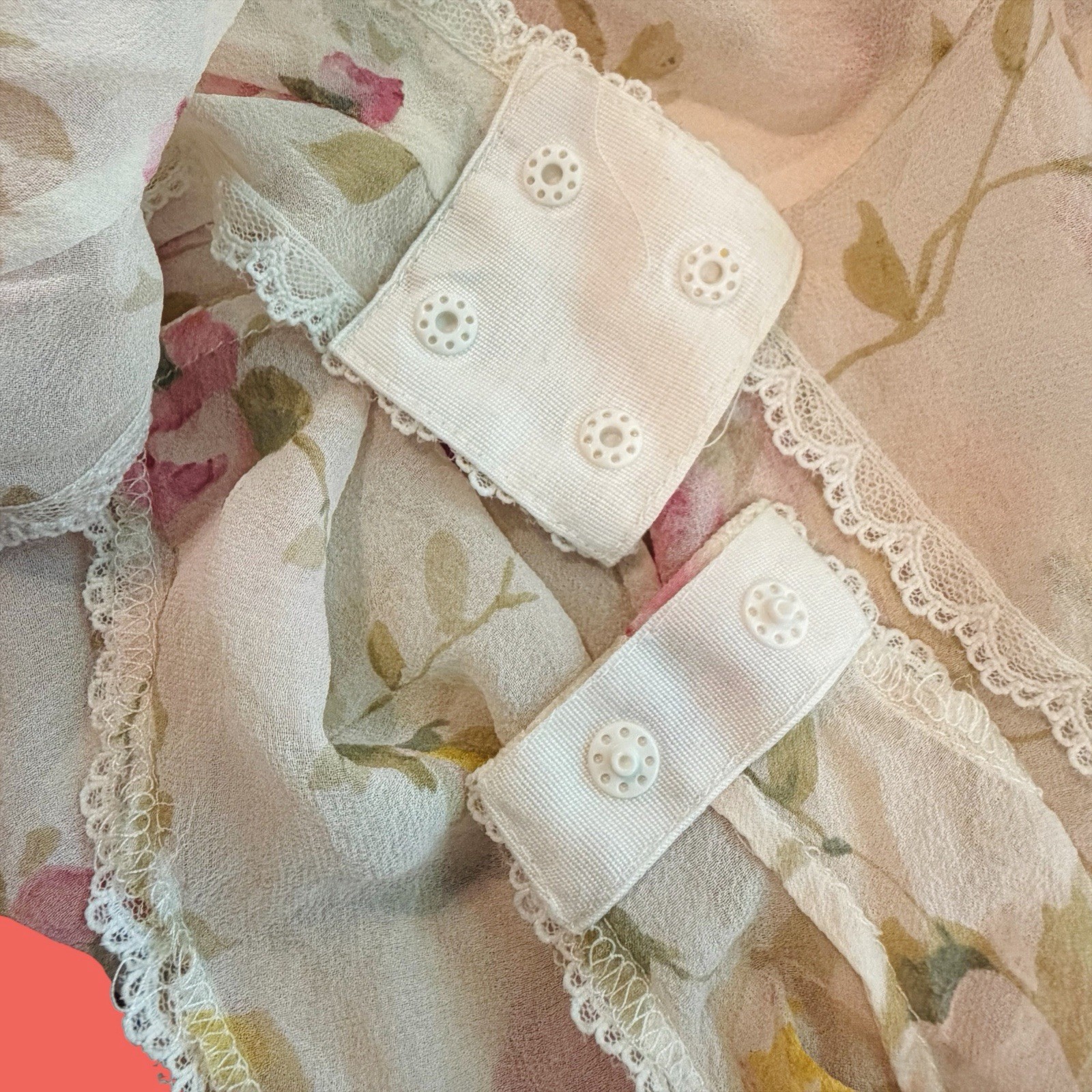 VICTORIA’S SECRET … 100% Silk Chiffon Lace Teddy Bodysuit … Size S