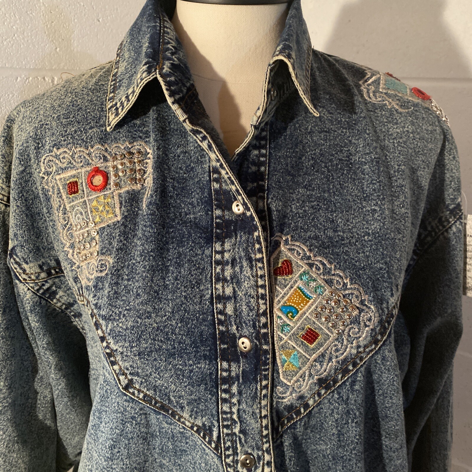 80s Vintage Embroidered Embellished Buttons Med Western Denim Shirt Jacket NWT
